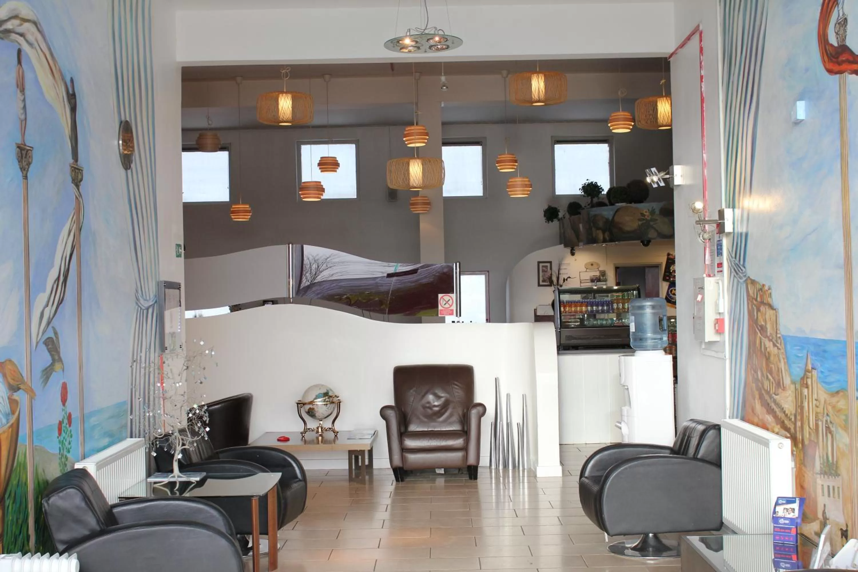 Lounge or bar in Desalis Hotel London Stansted