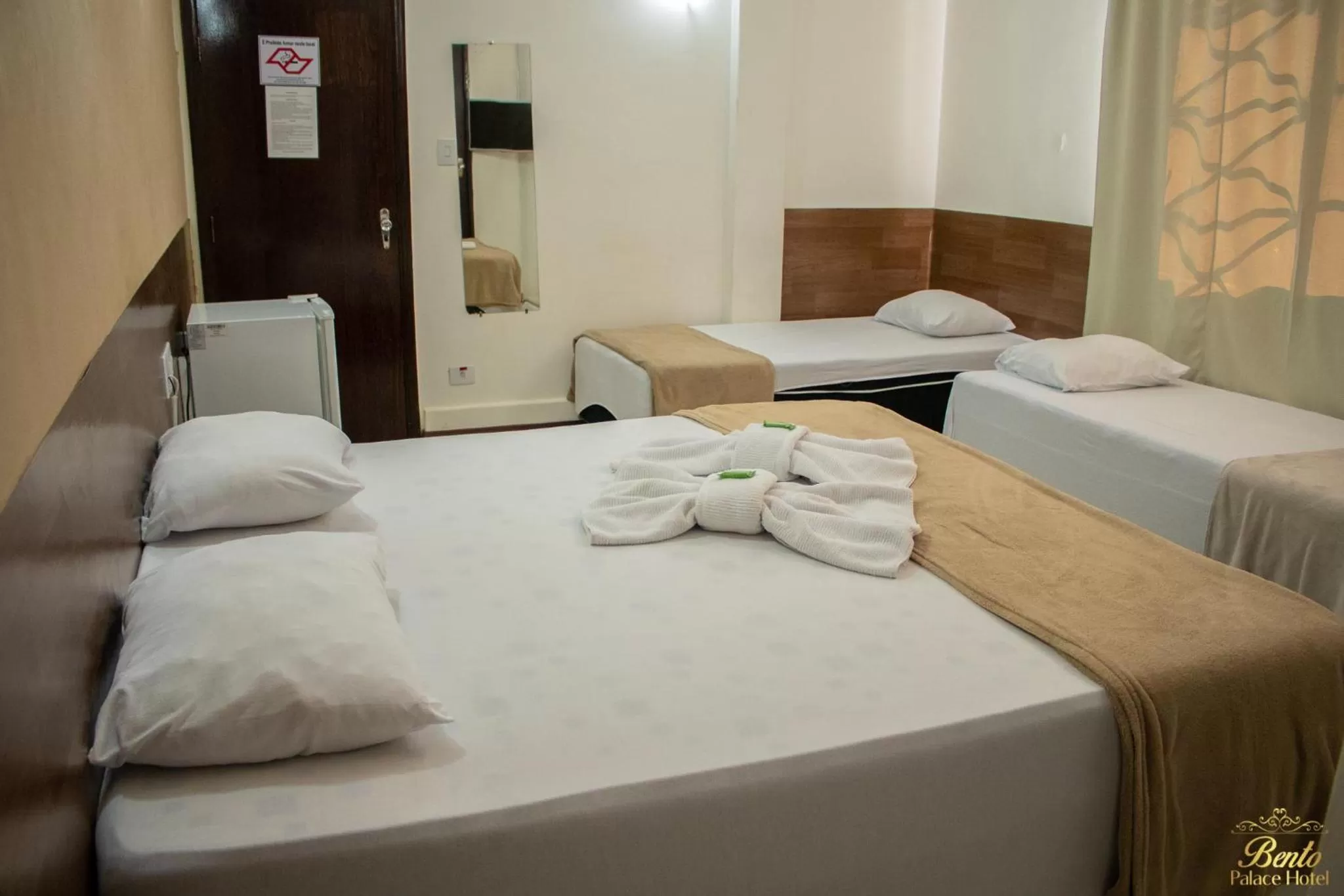 Bed in Bento palace hotel