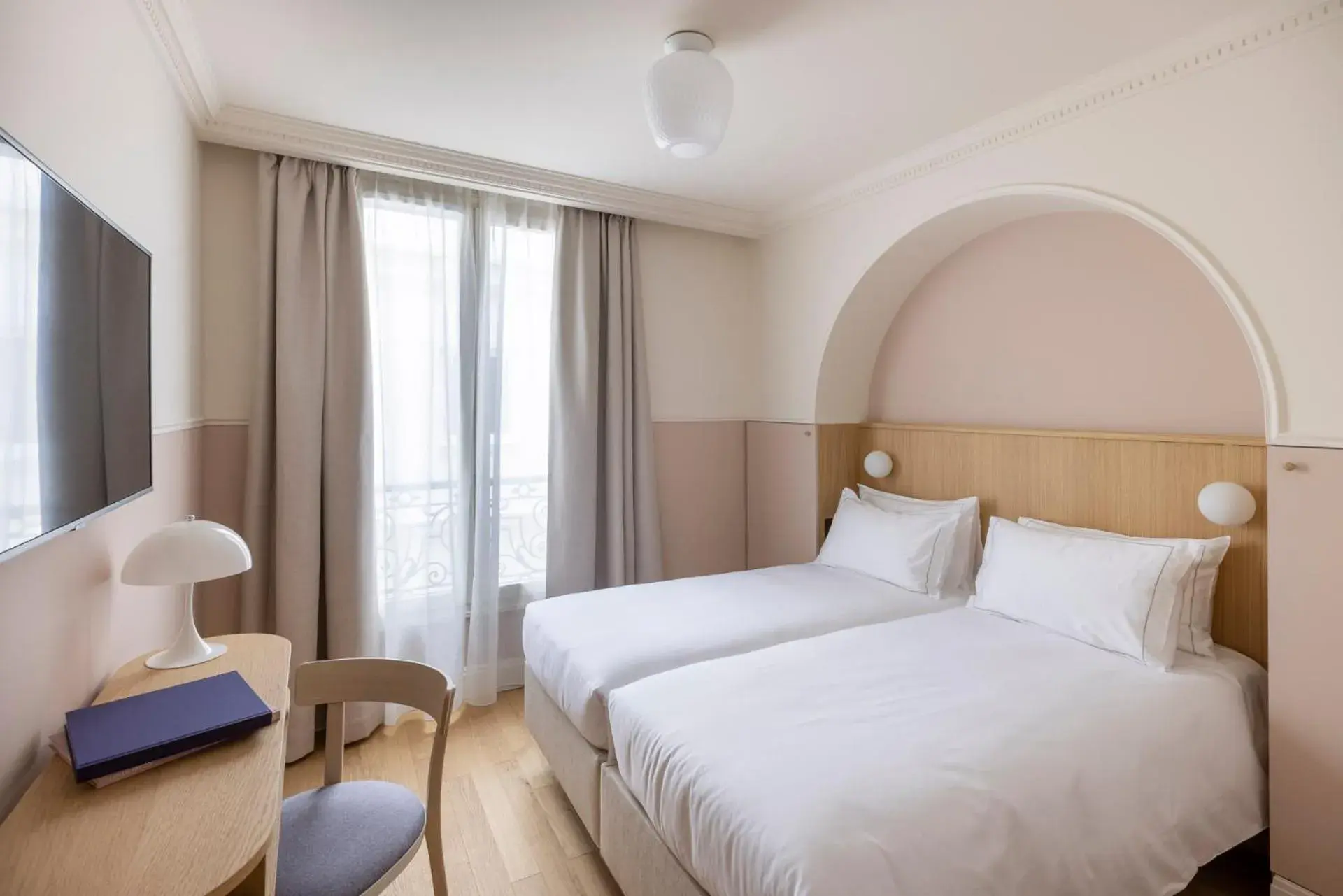 Bed in Hôtel Oratio