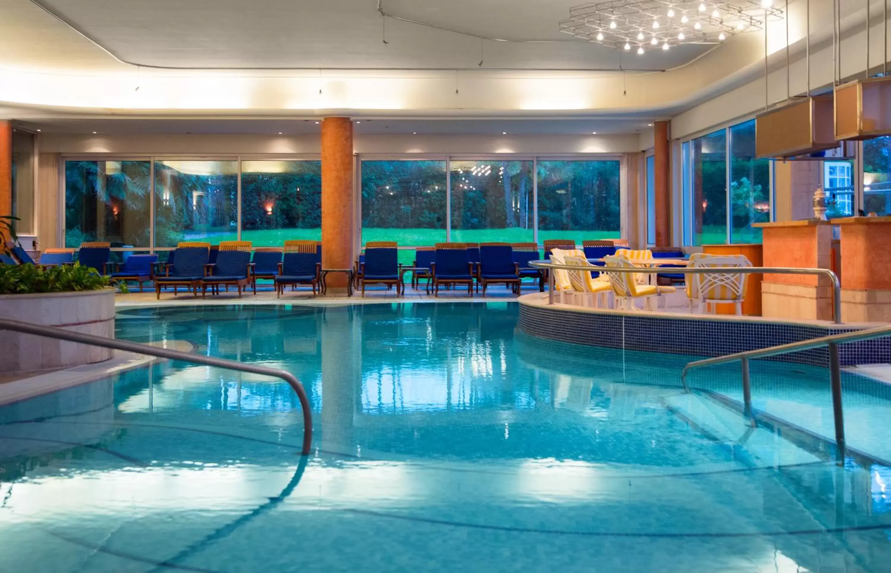 Swimming Pool in Hotel Splendid