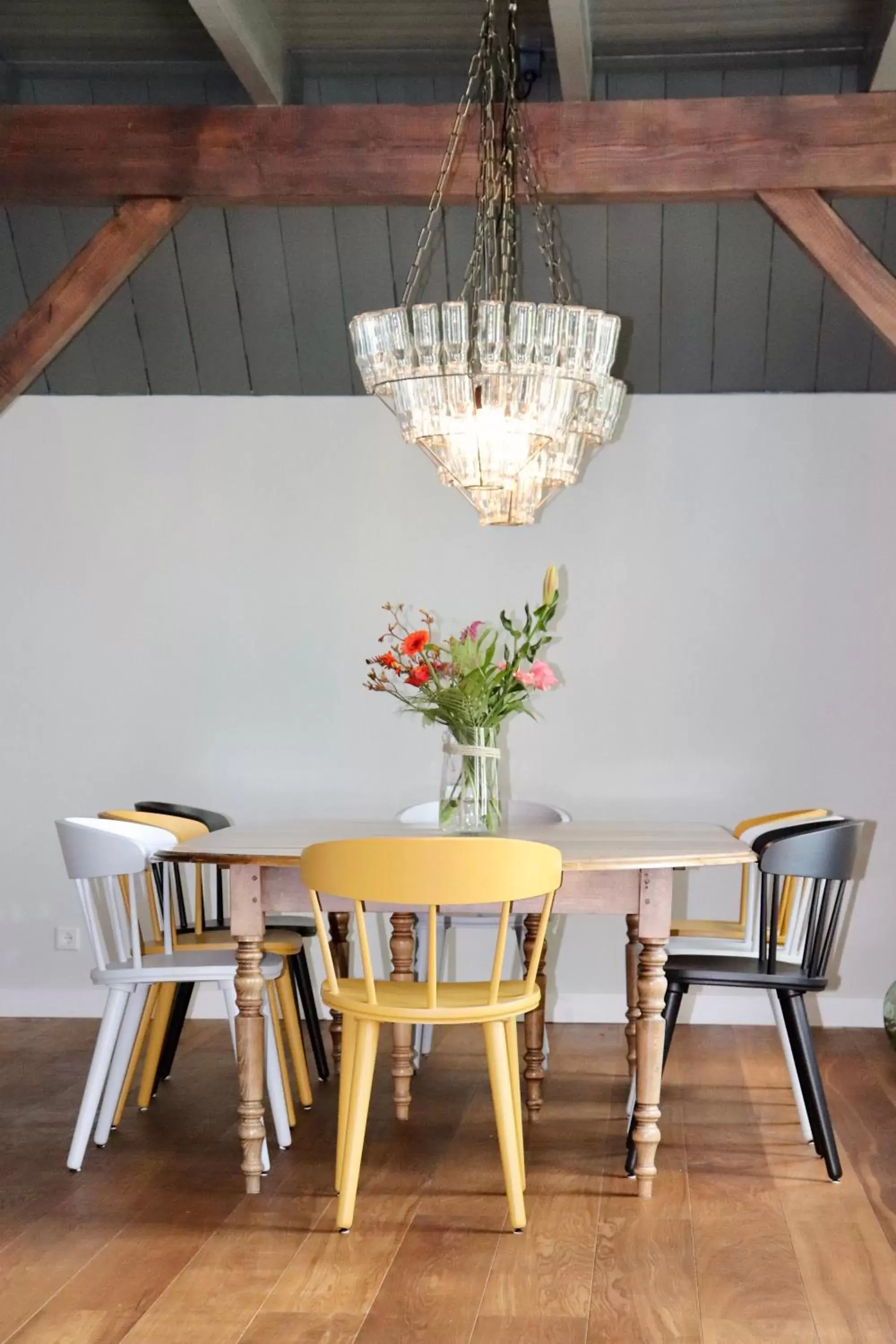 group of guests, Dining Area in Het Wijdeland