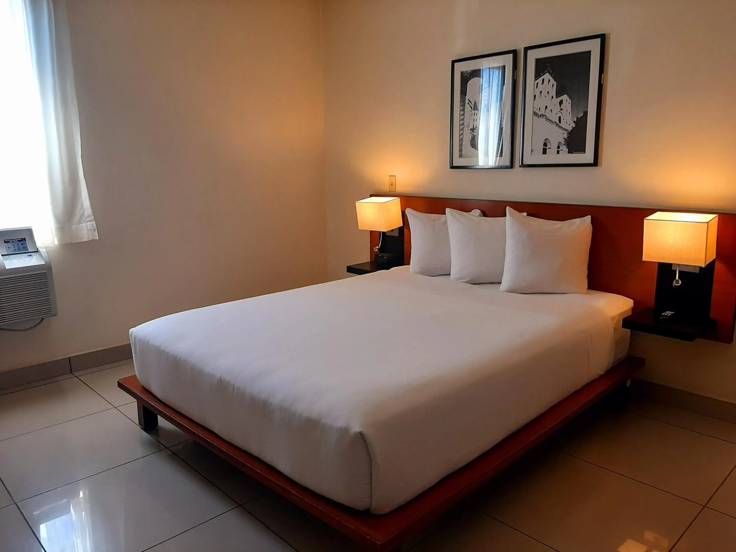 Bed in Comfort Inn Real San Miguel Bed in Comfort Inn Real San Miguel