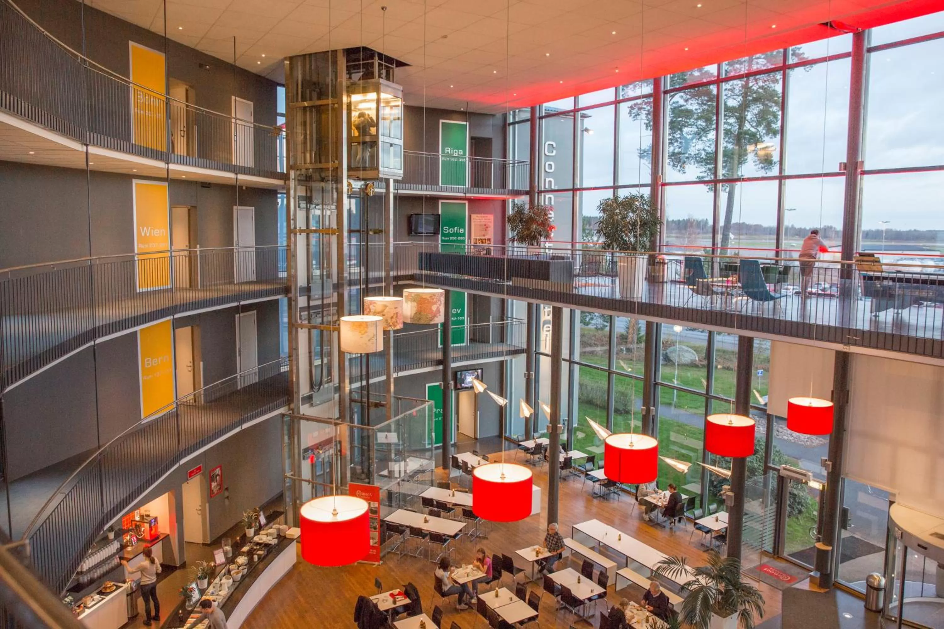 Restaurant/places to eat in Aiden by Best Western Skavsta Airport