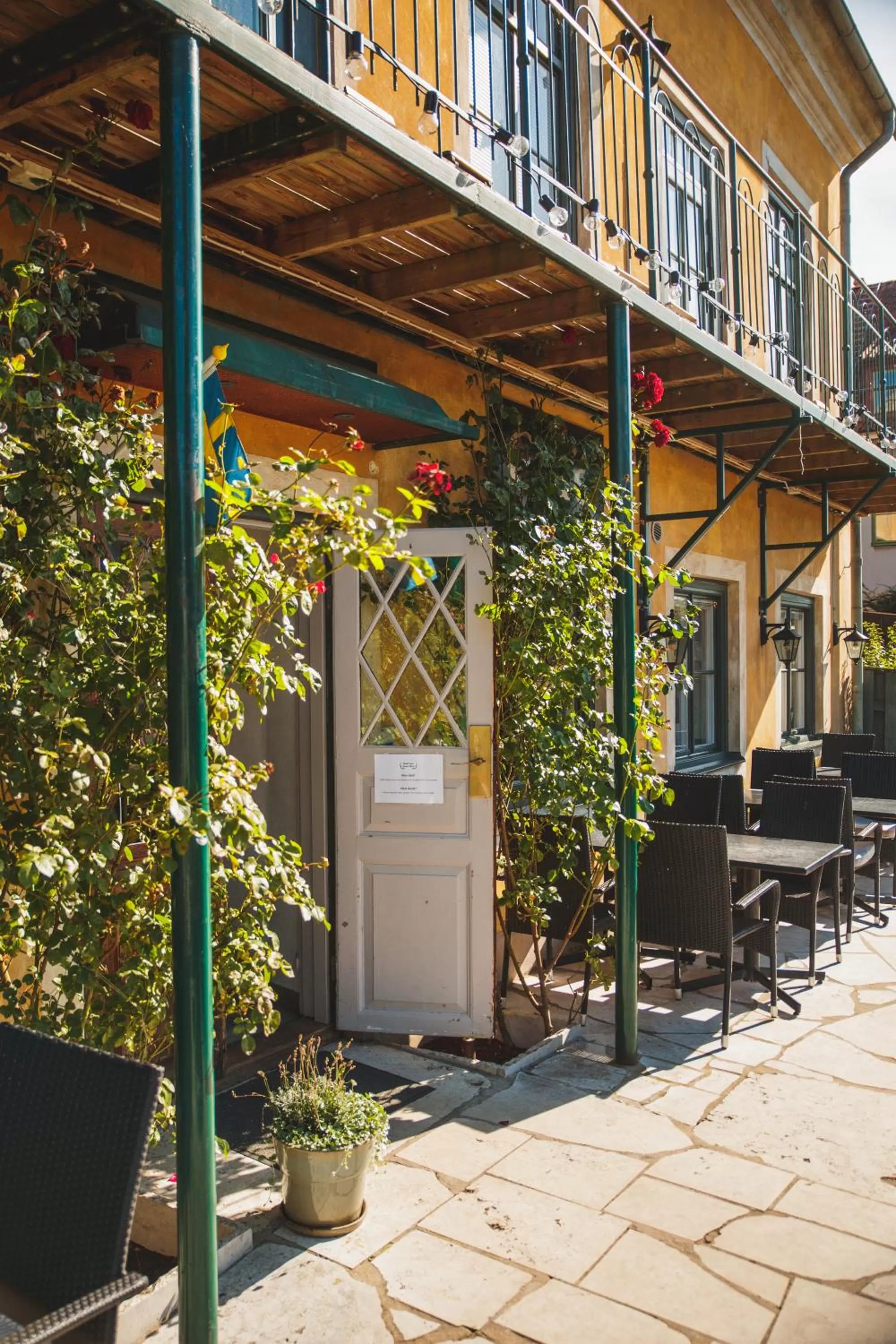 Facade/entrance in Hotell Breda Blick