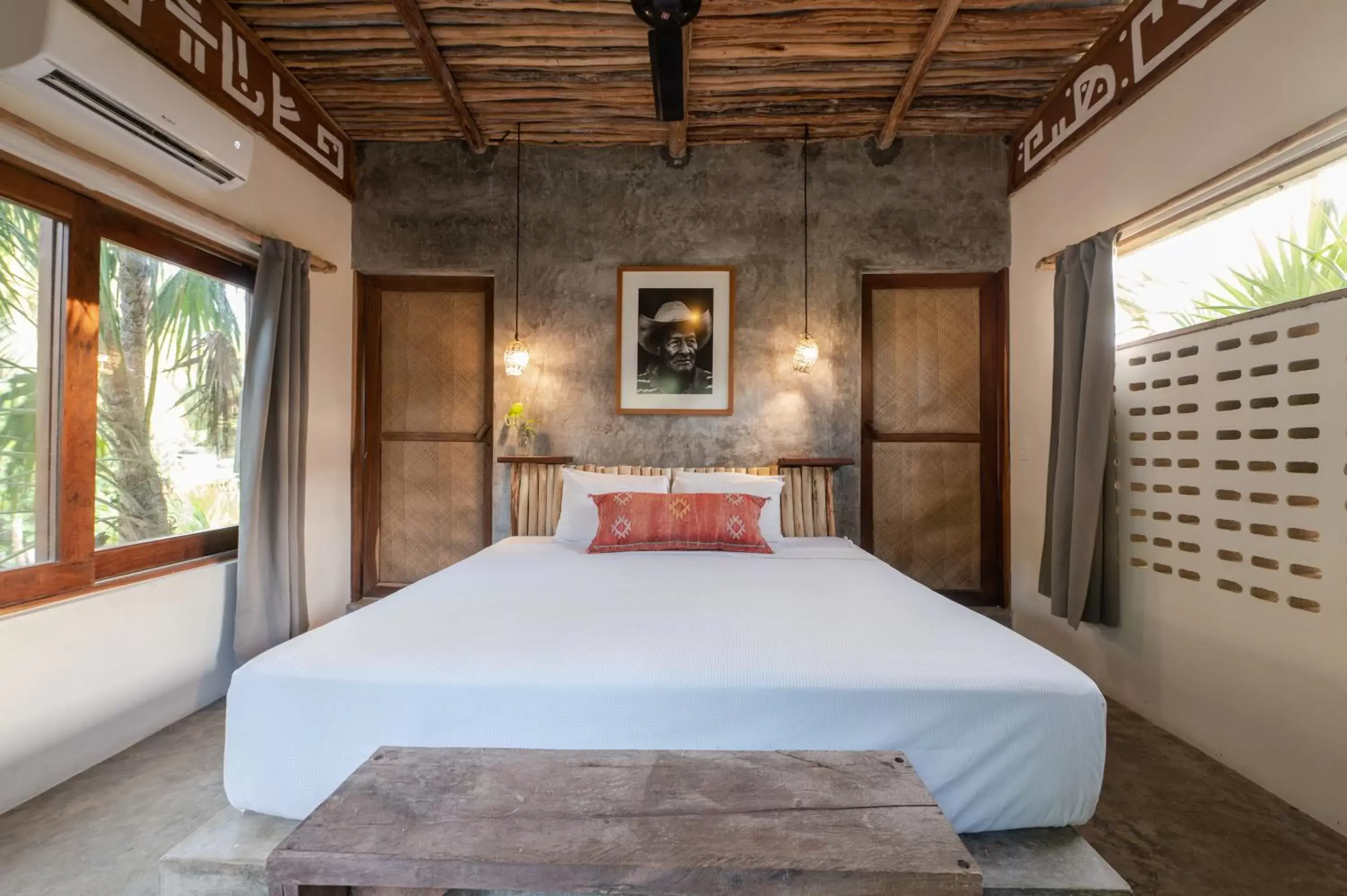 Photo of the whole room, Bed in Casa Coyote Tulum