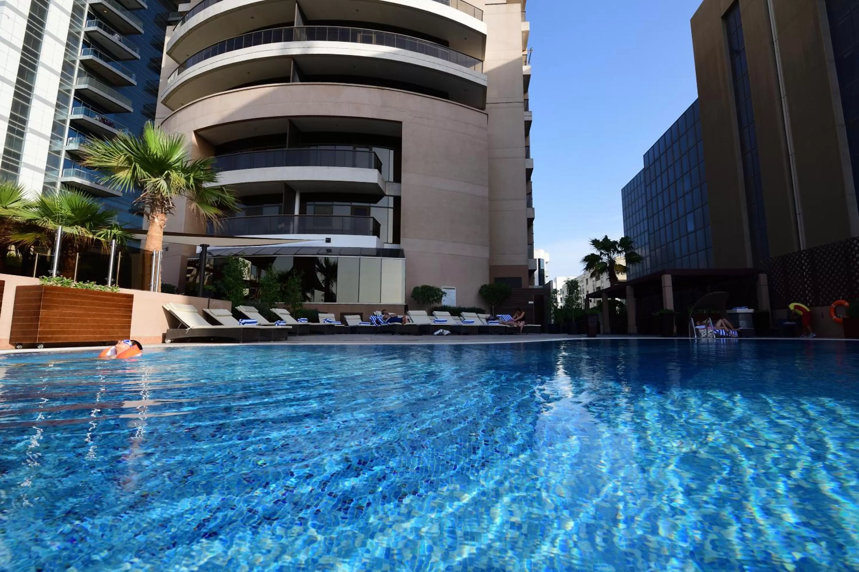 Swimming pool in Majestic City Retreat Hotel