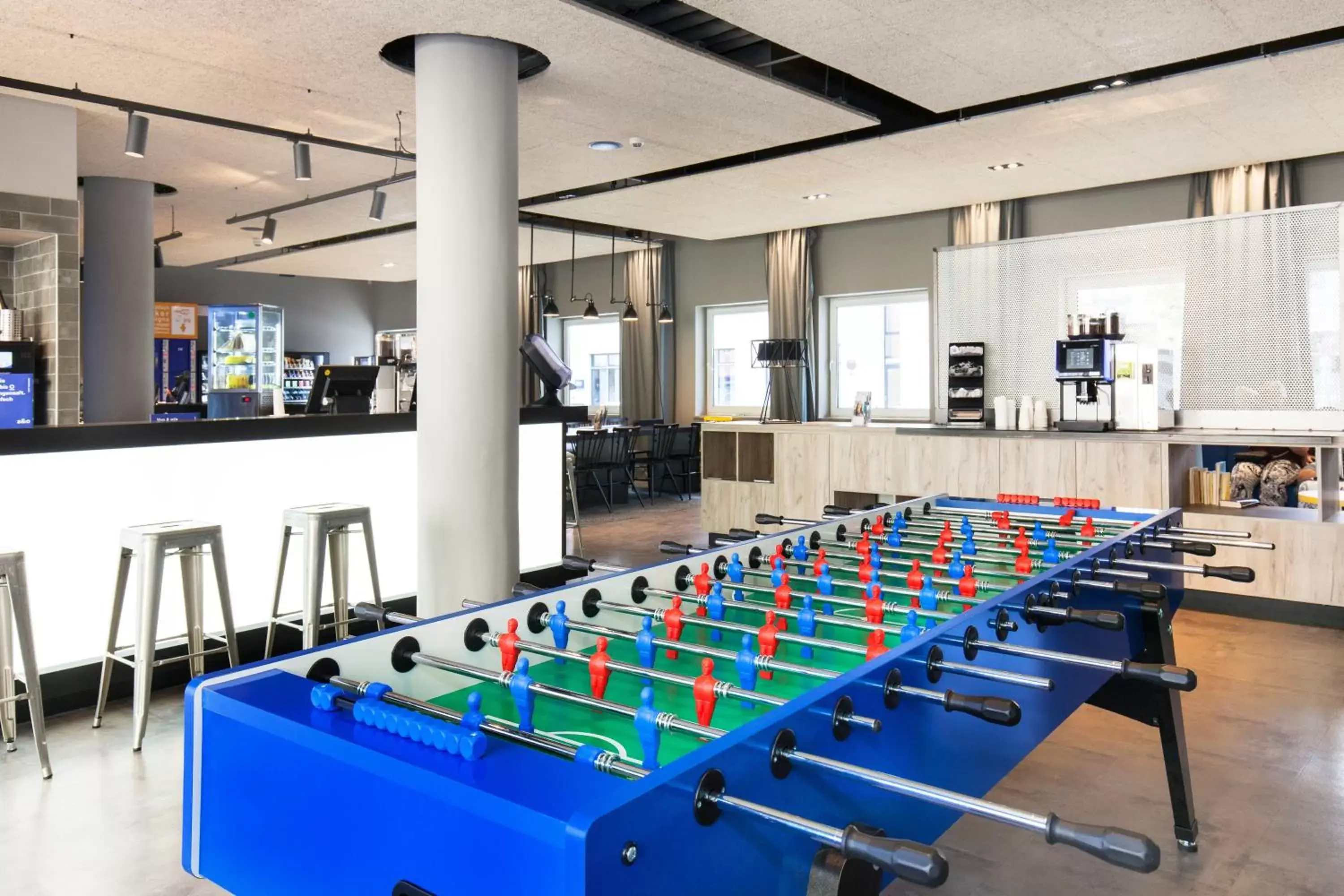 Game Room in a&o Nürnberg Hauptbahnhof