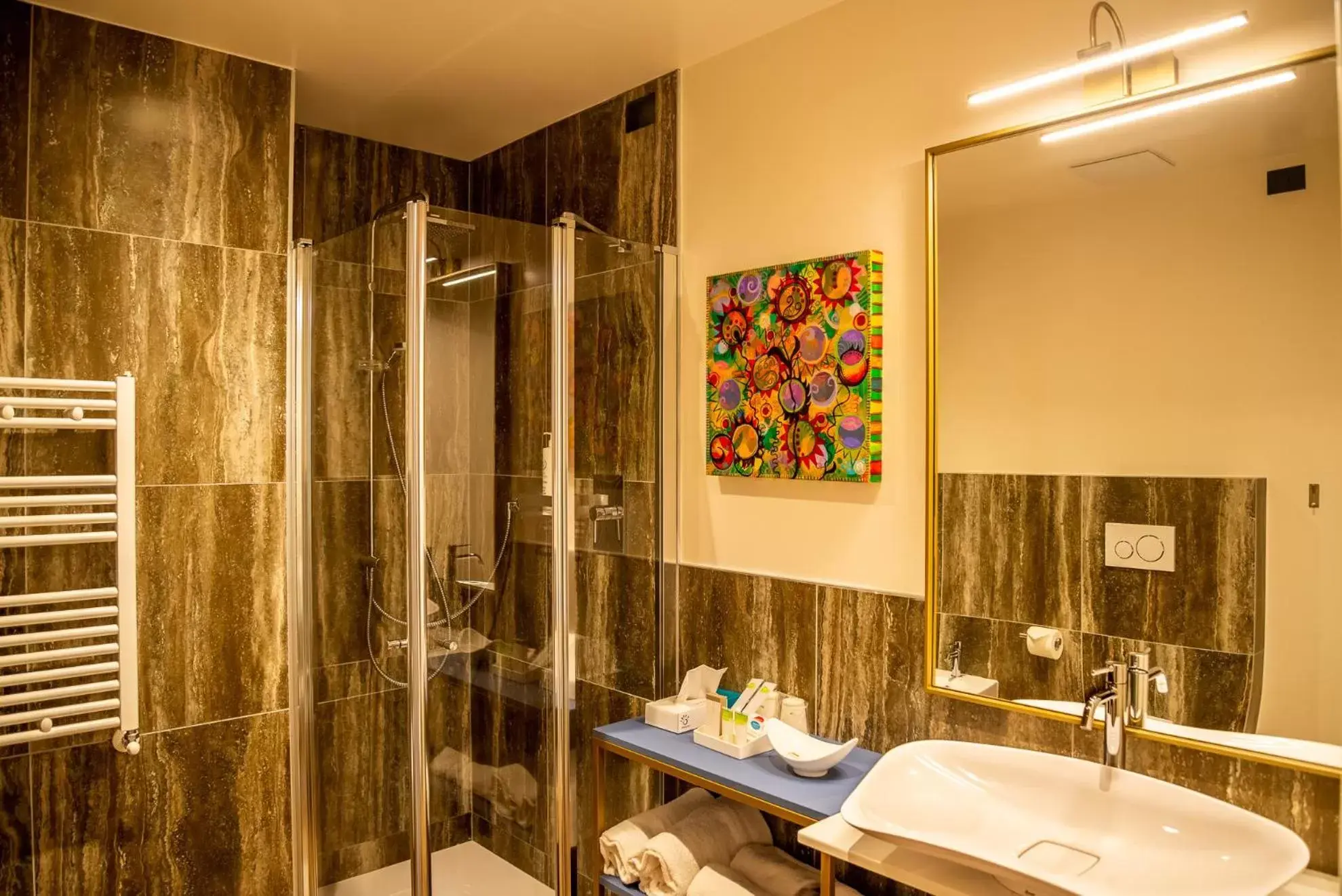 Shower, Bathroom in Hotel Rovereto