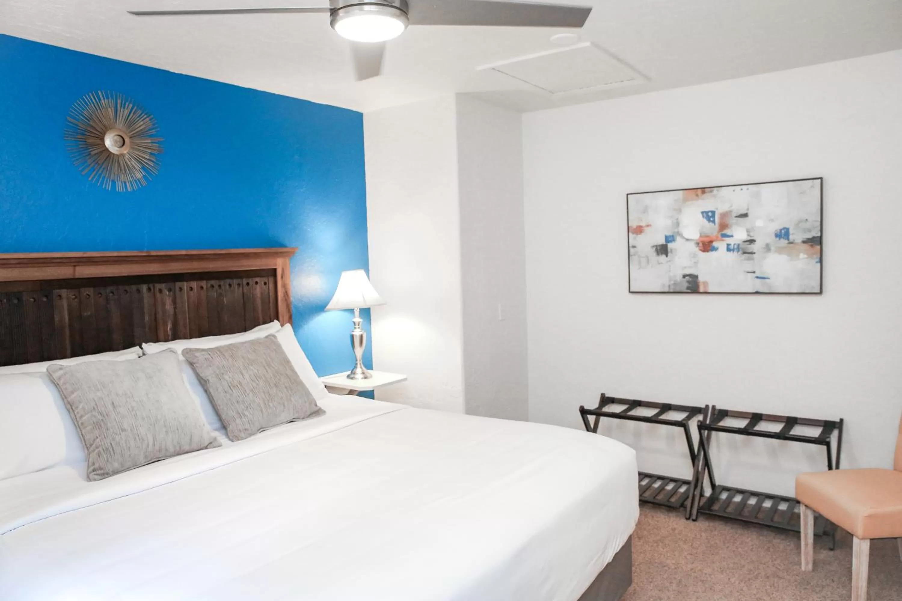 Bed in The Eden House Vineyard