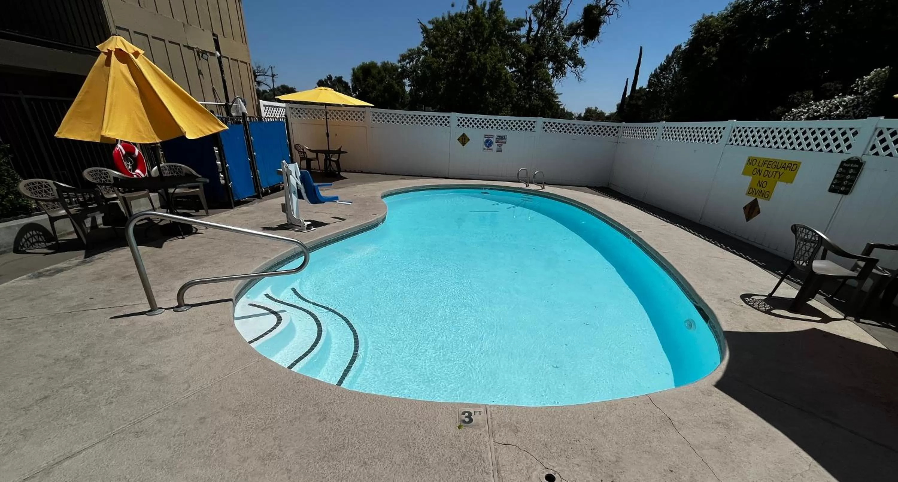 Swimming pool in Super 8 by Wyndham Red Bluff