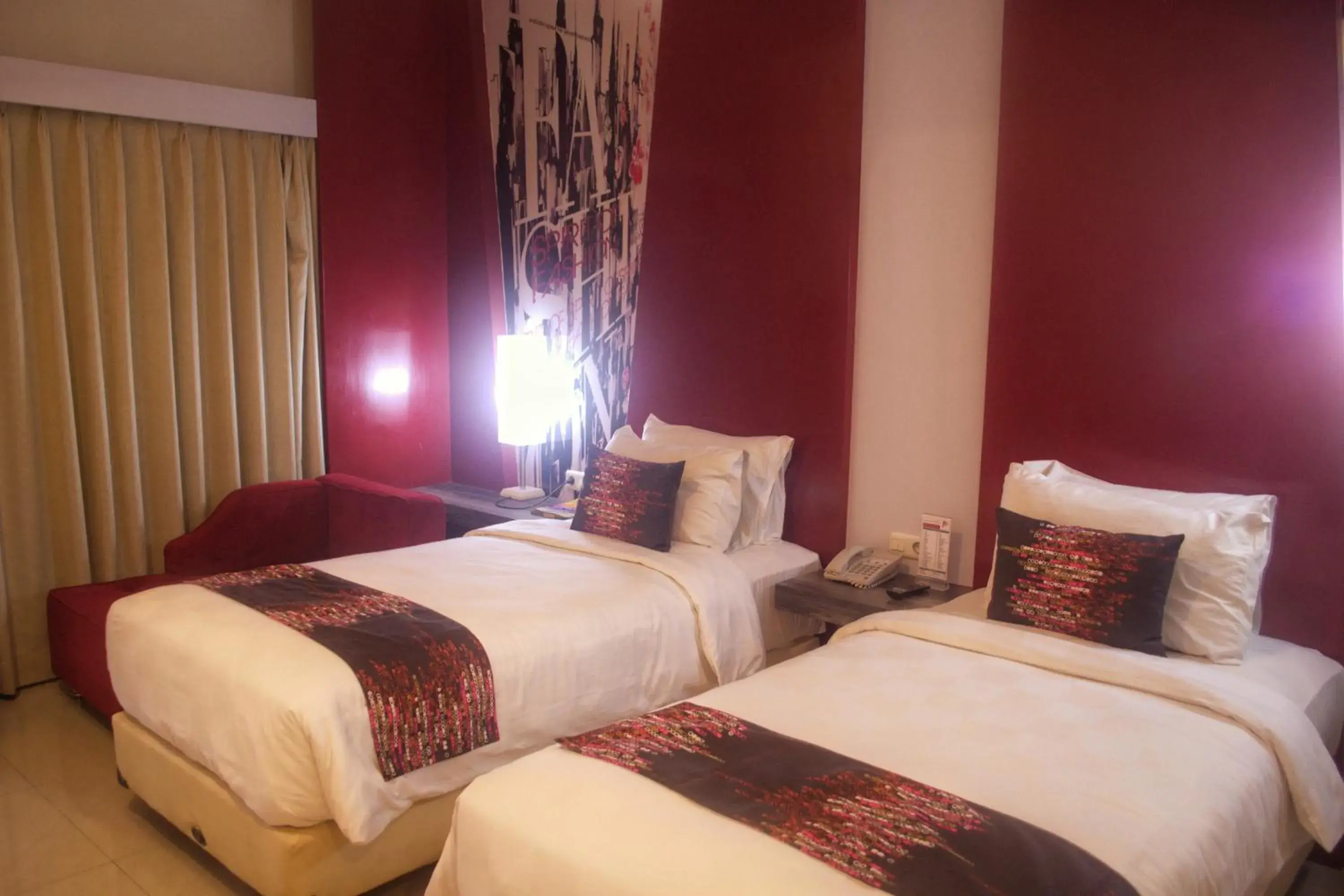 Bedroom, Bed in Promenade Cihampelas