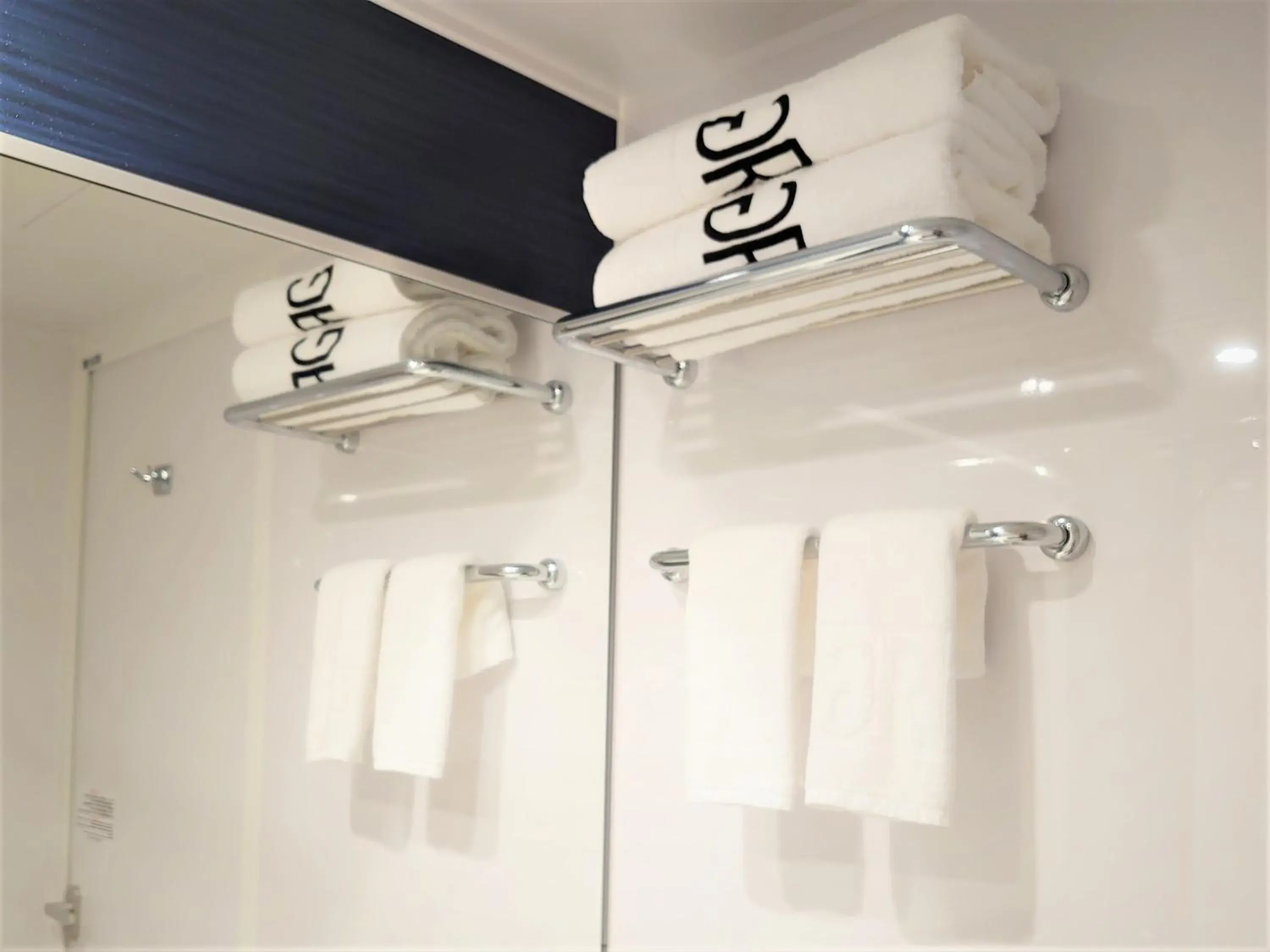Bathroom in Green Rich Hotel Naha -Hotel & Capsule- Artificial hot spring Futamata Yunohana