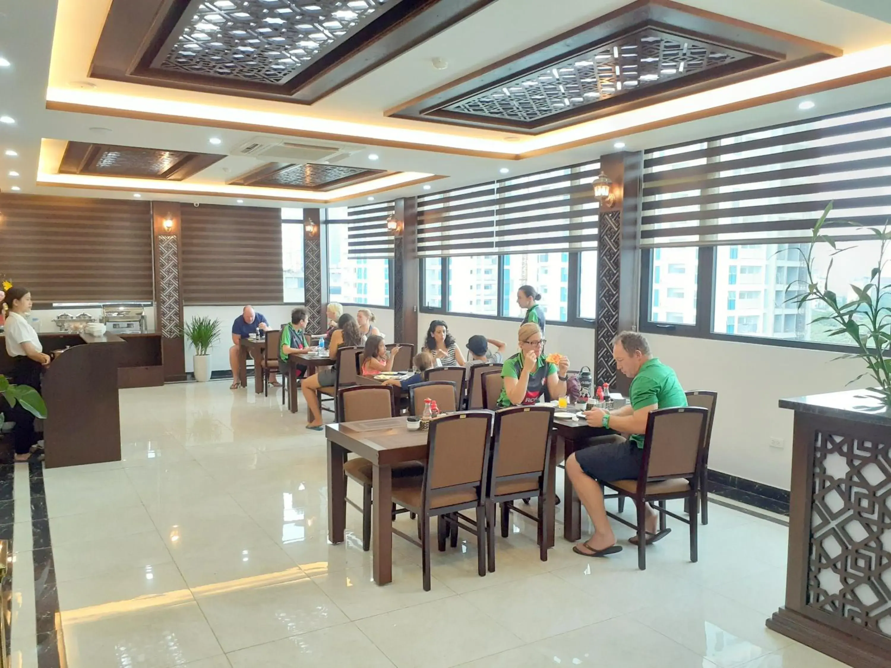 Restaurant/Places to Eat in T&M Luxury Hotel Hanoi