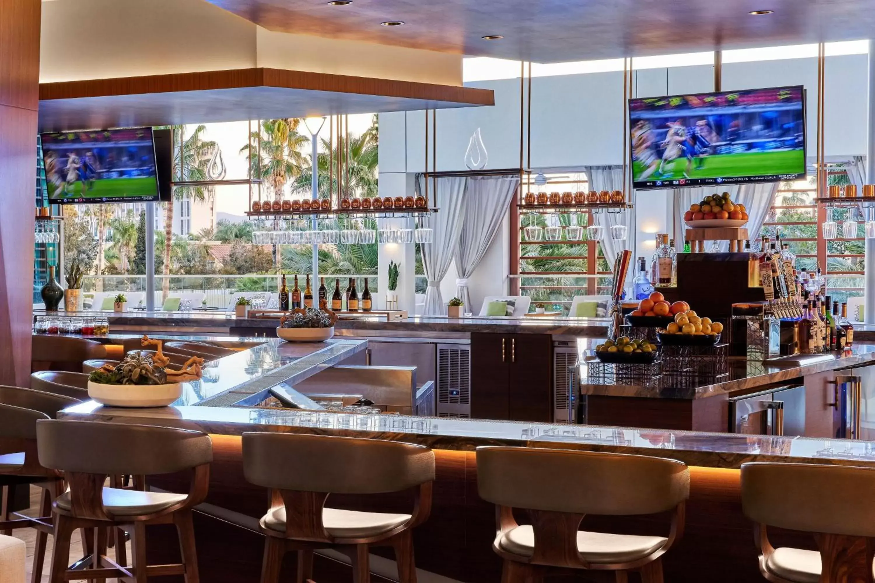 Lobby or reception, Lounge/Bar in JW Marriott, Anaheim Resort