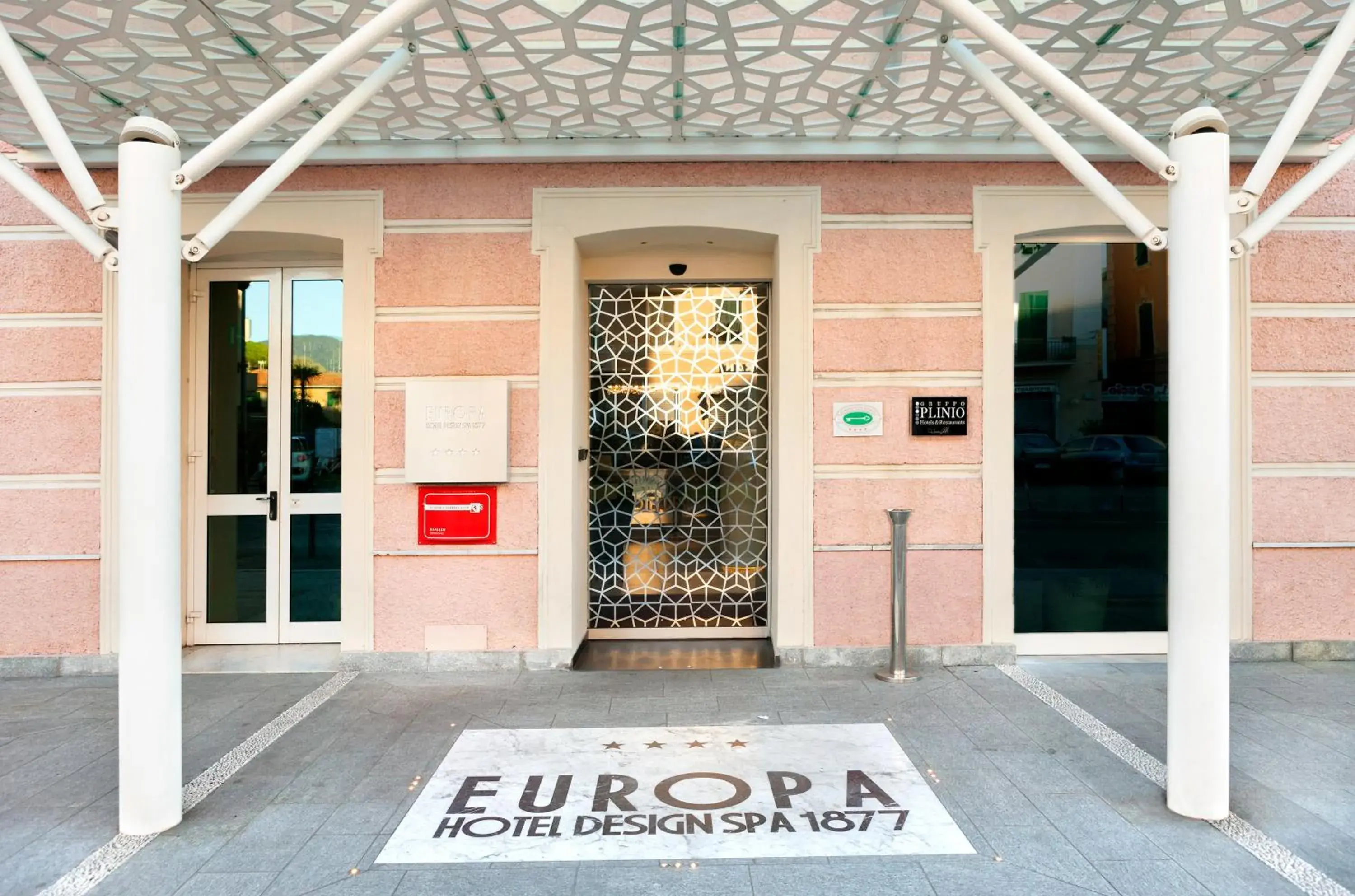 Facade/entrance in Europa Hotel Design Spa 1877 Facade/entrance in Europa Hotel Design Spa 1877