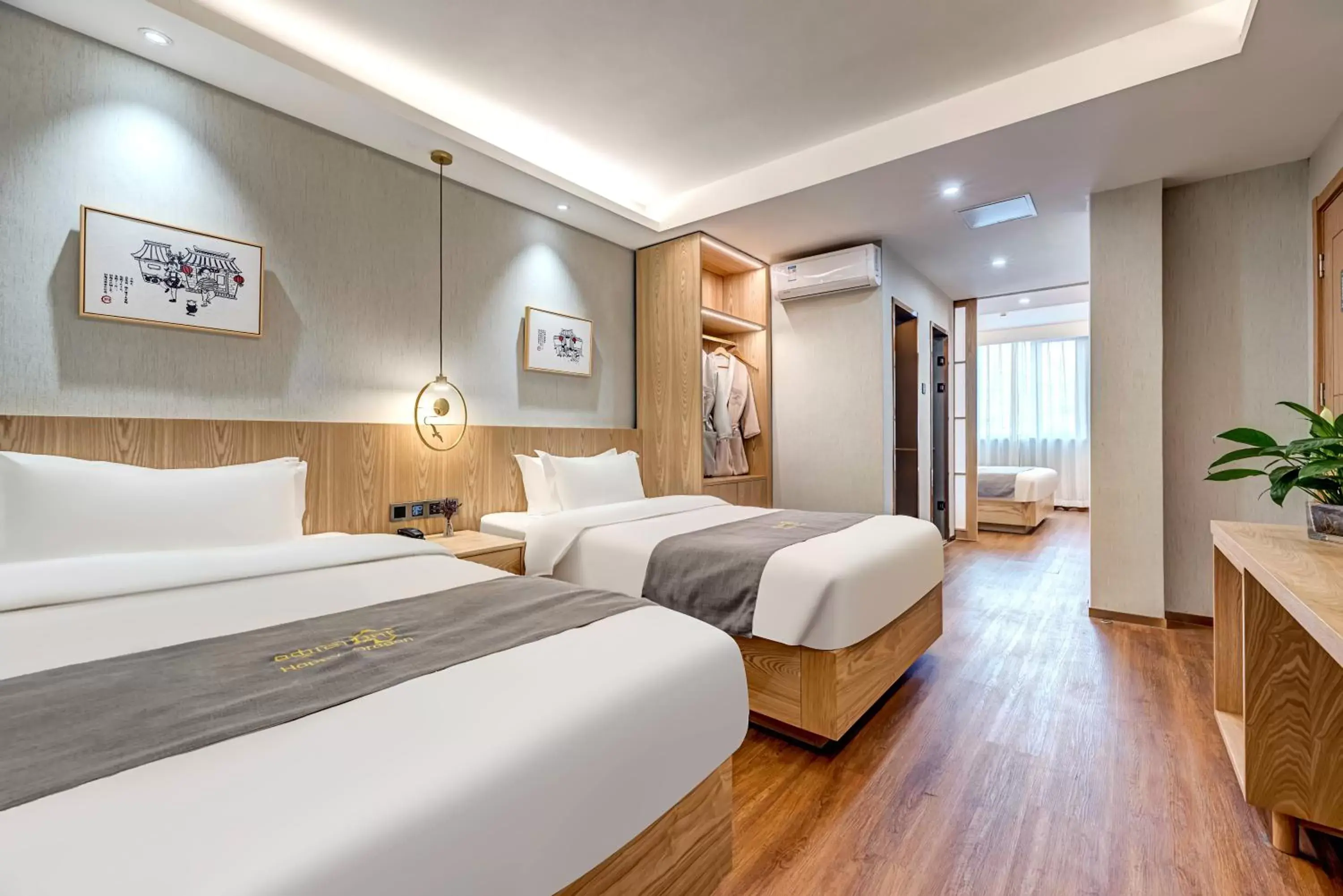 Two-Bedroom Suite in Happy Dragon Saga Hotel with terrace Beijing Forbidden City Wang Fu Jing Street Two-Bedroom Suite in Happy Dragon Saga Hotel with terrace Beijing Forbidden City Wang Fu Jing Street