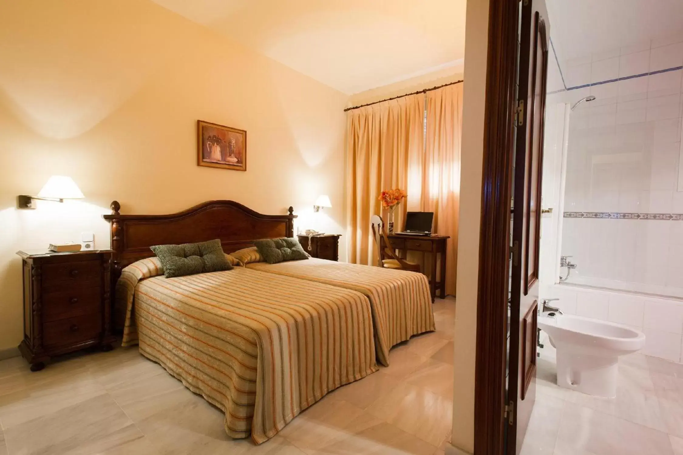 Bed in Hotel Gran Avenida Bed in Hotel Gran Avenida