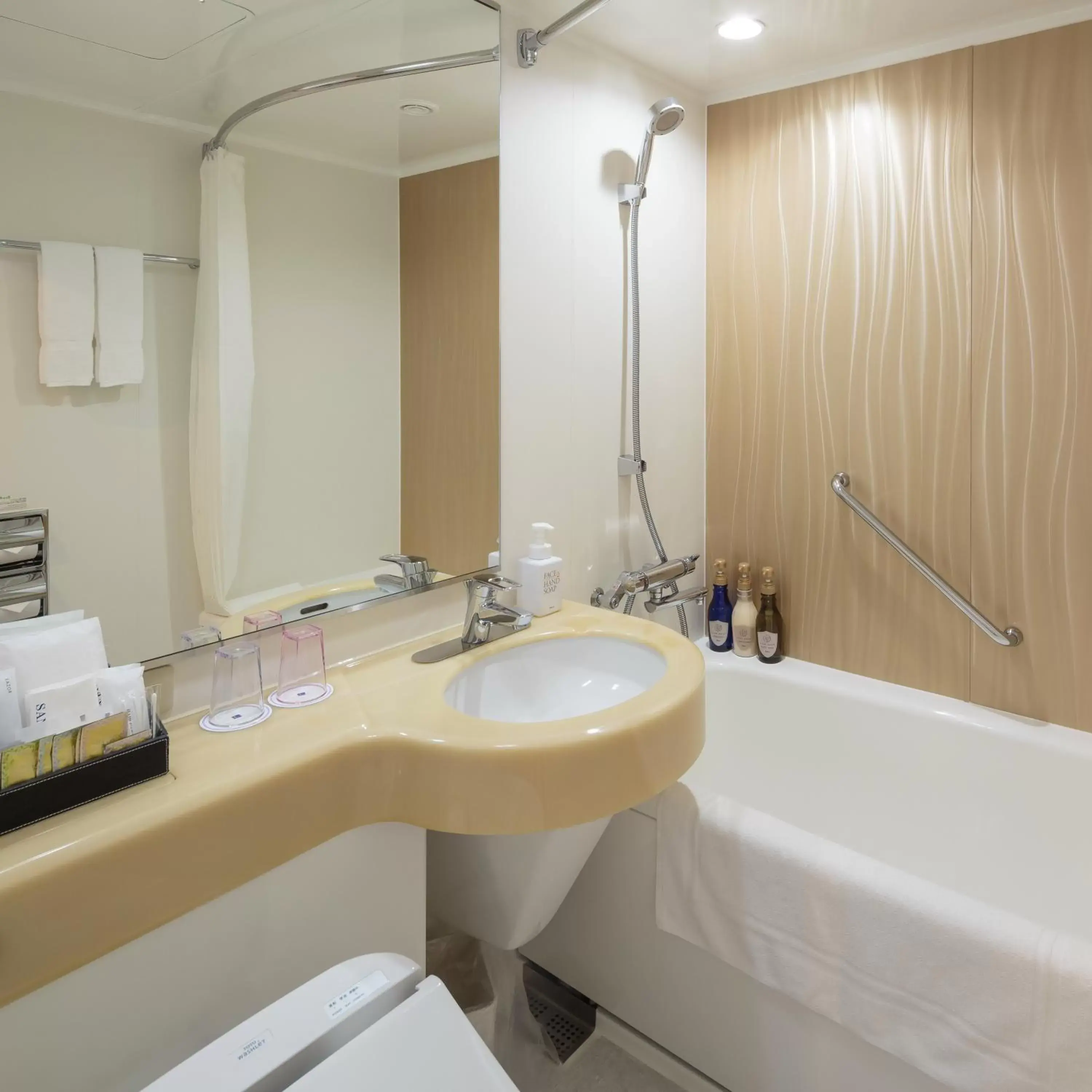 Bathroom in Hotel MYSTAYS PREMIER Dojima