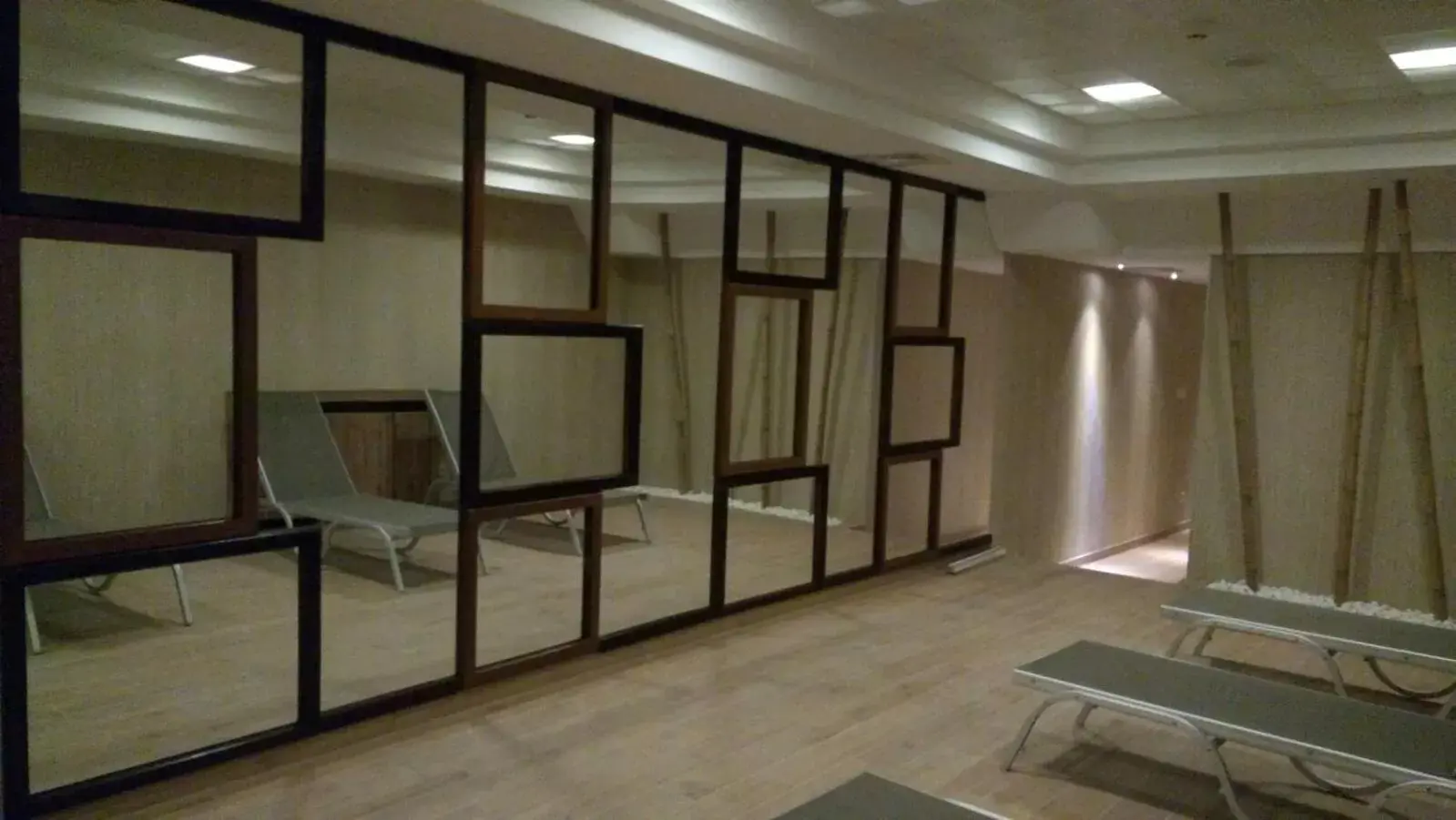 Spa and wellness centre/facilities in Iris Hotel