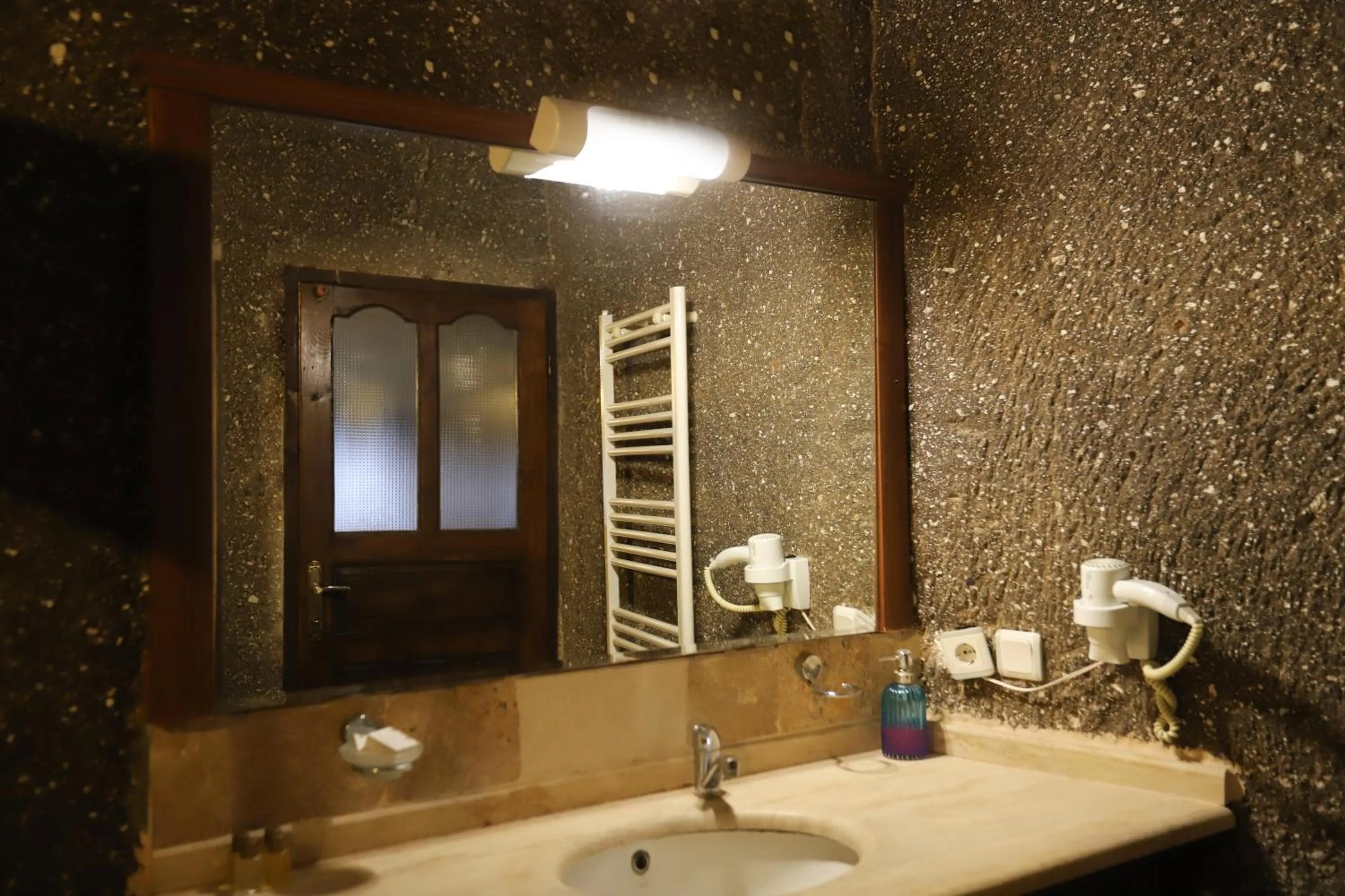 Shower in Antique Terrace Cave Suites