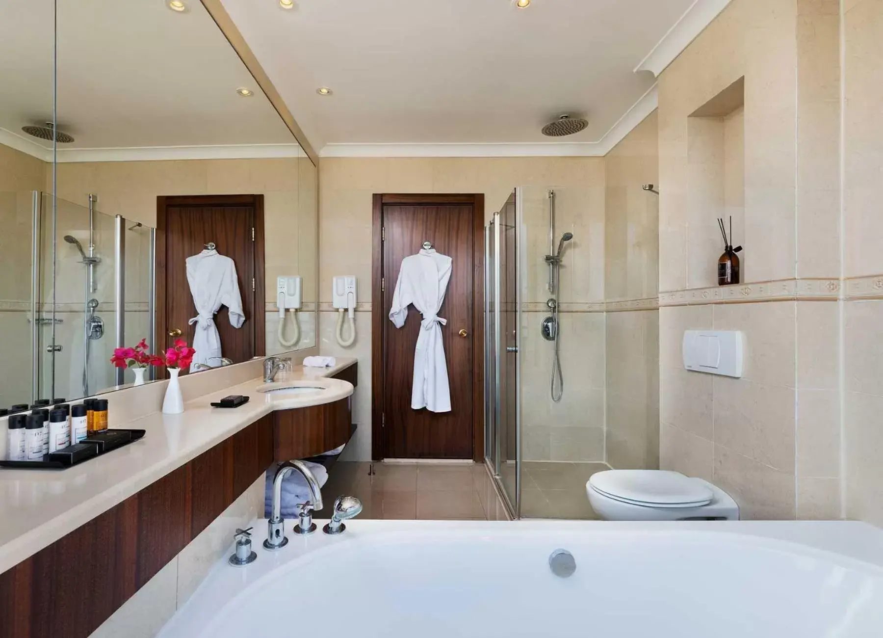 Bathroom in Herbert Samuel Royal Shangri-La Eilat