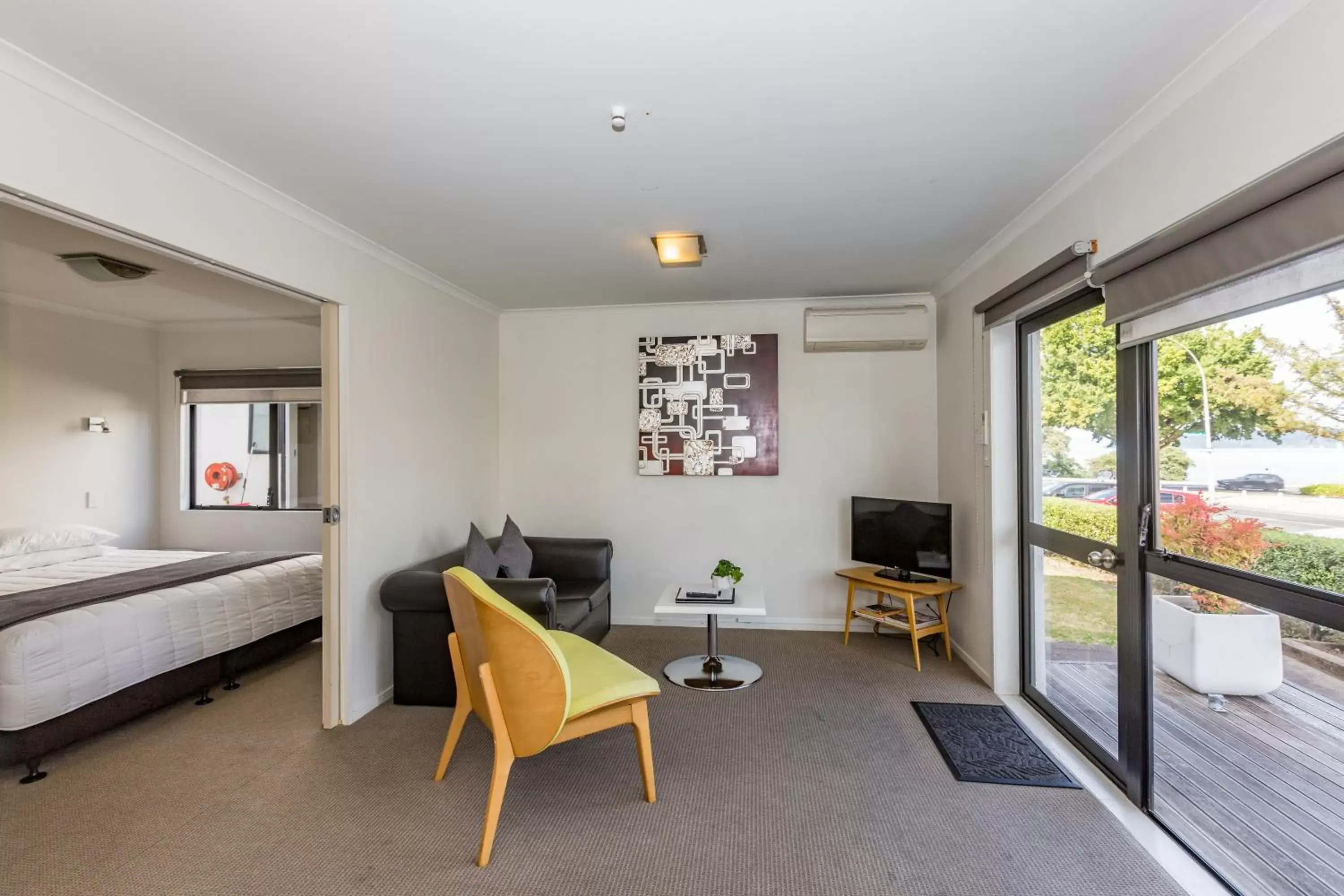 Seating Area in Le Chalet Suisse Motel Taupo