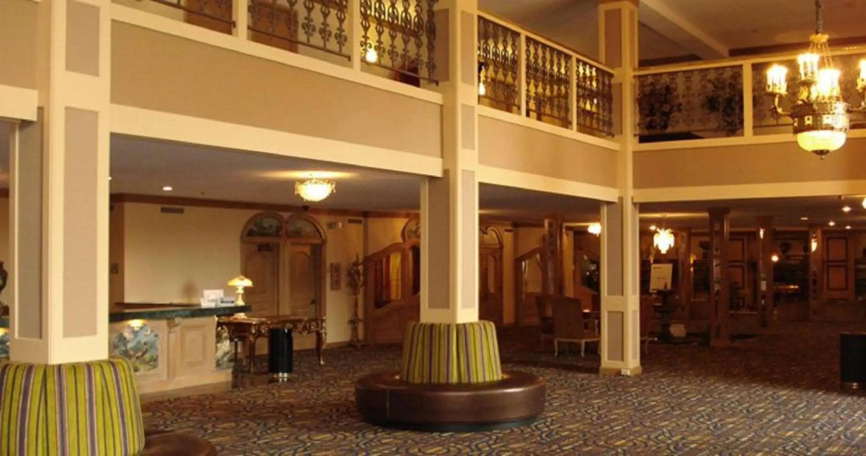 Lobby or reception in The Chateau Bloomington Hotel and Conference Center