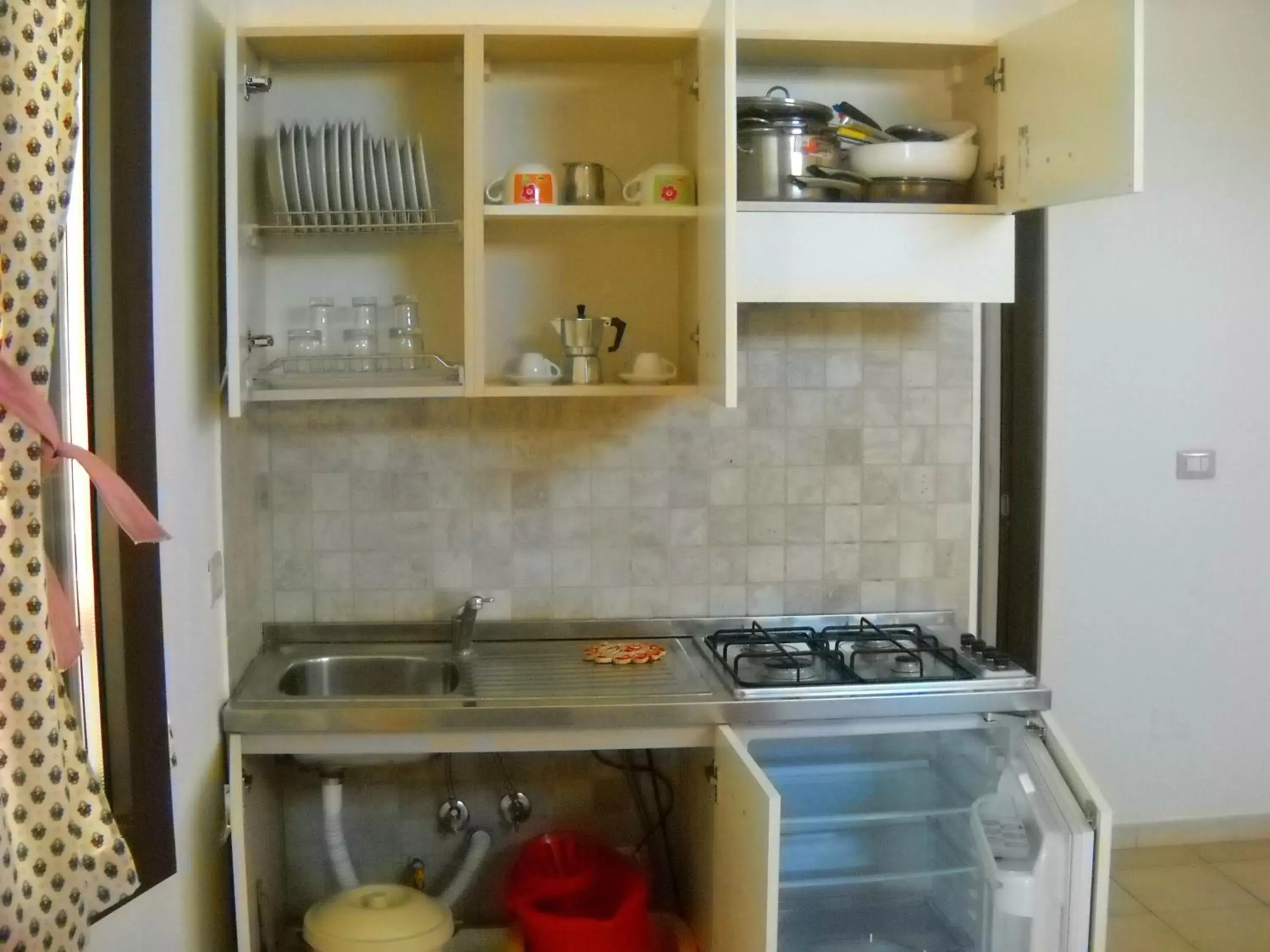 Kitchen/Kitchenette in Zagare Residence