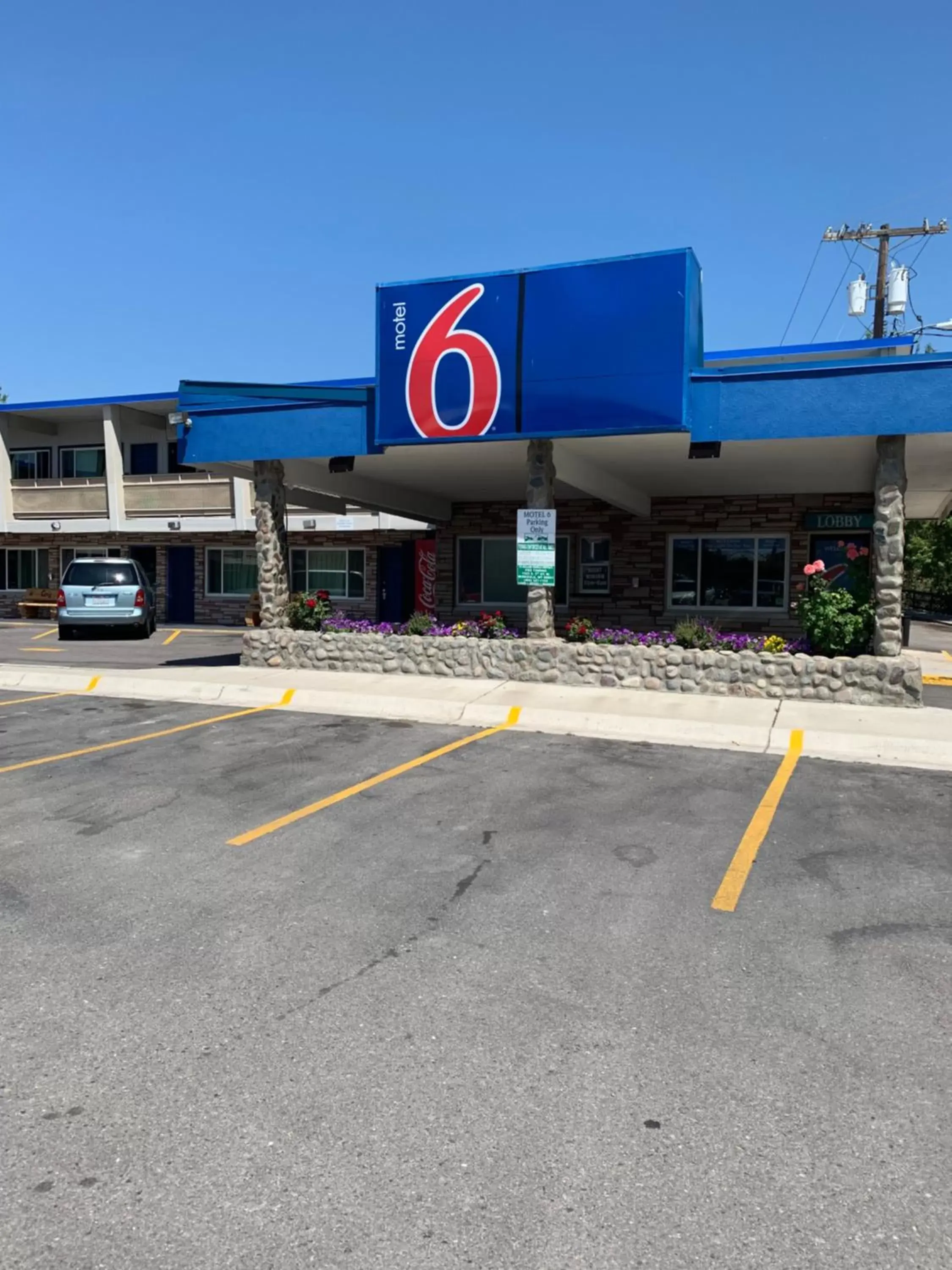 Facade/entrance, Property Building in Motel 6-Missoula, MT - University