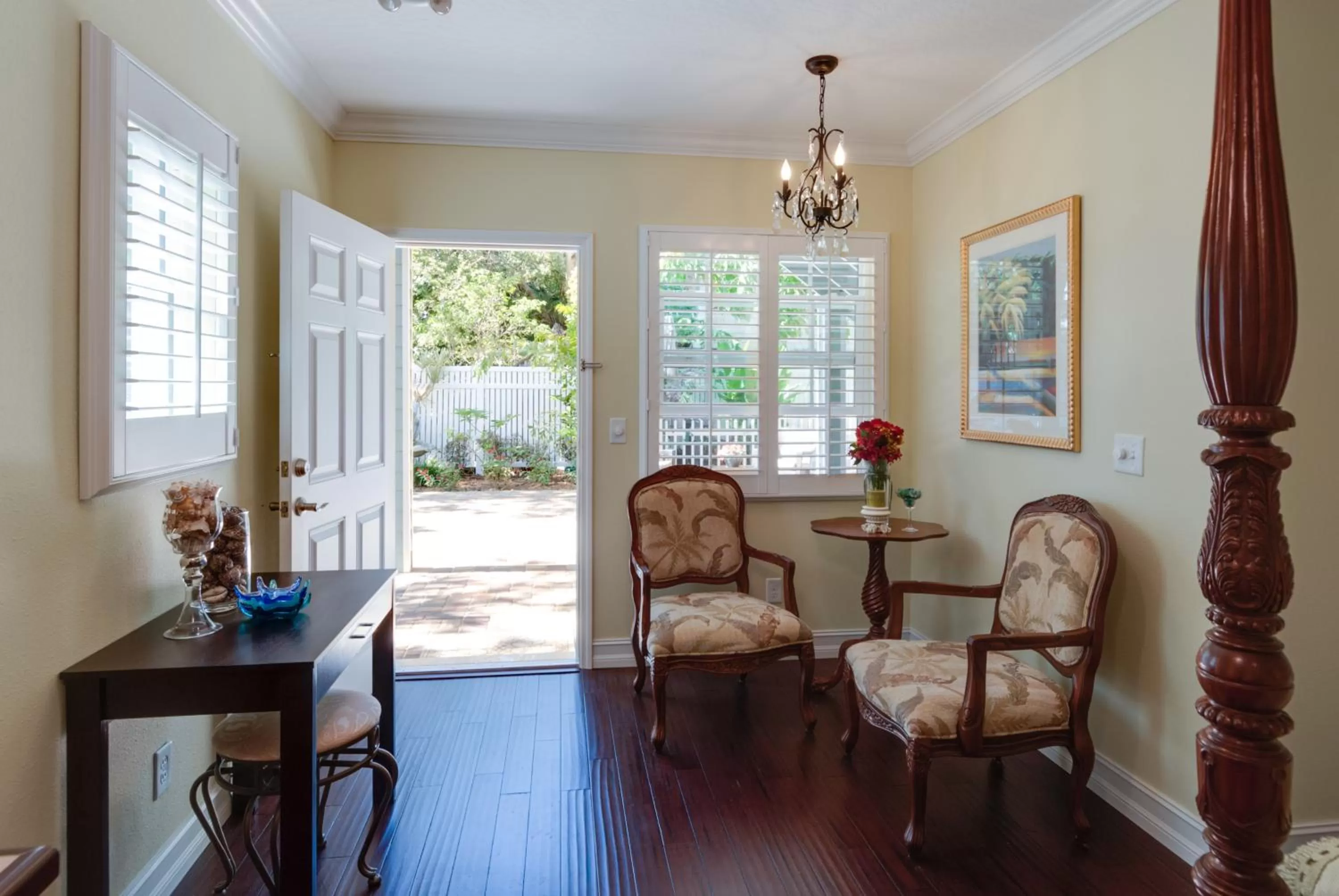 Living room, Seating Area in SeaGlass Inn Bed and Breakfast