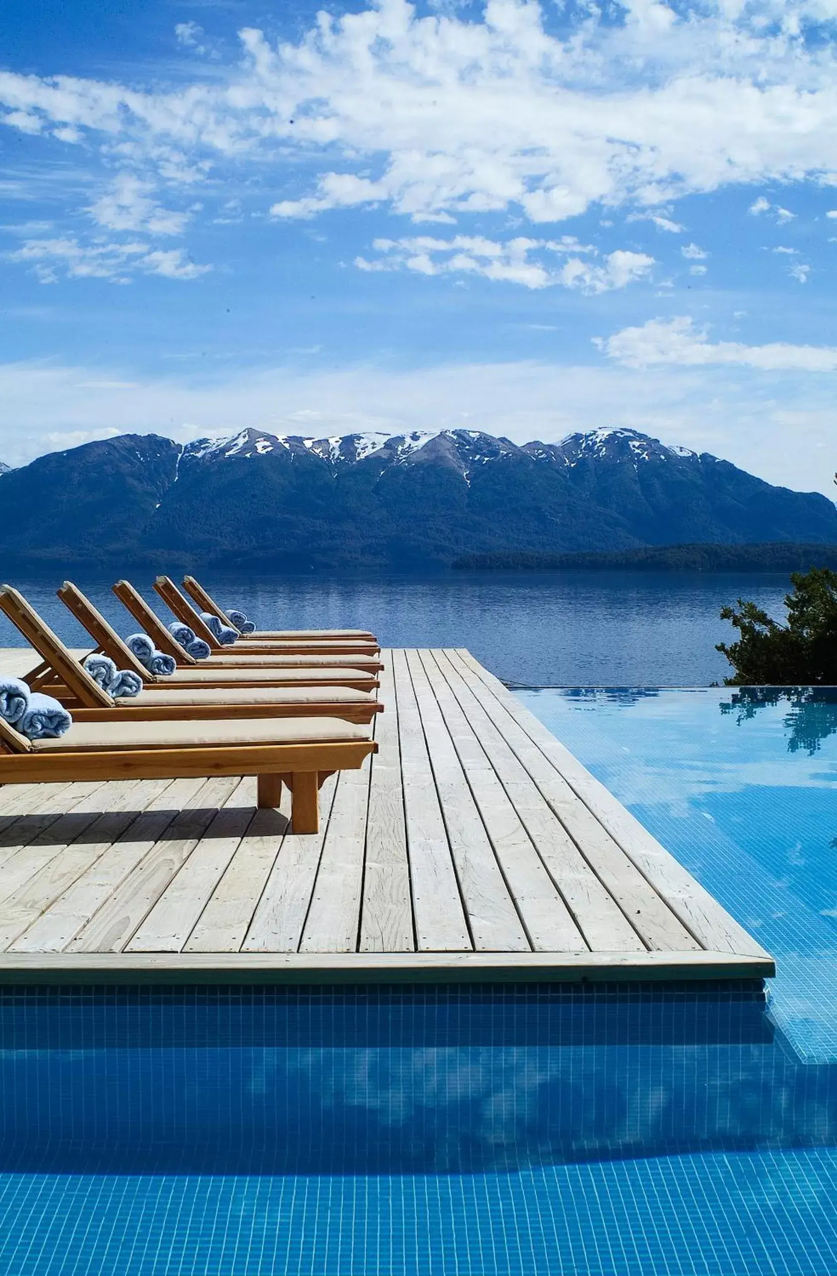 Correntoso Lake & River Hotel Correntoso Lake & River Hotel