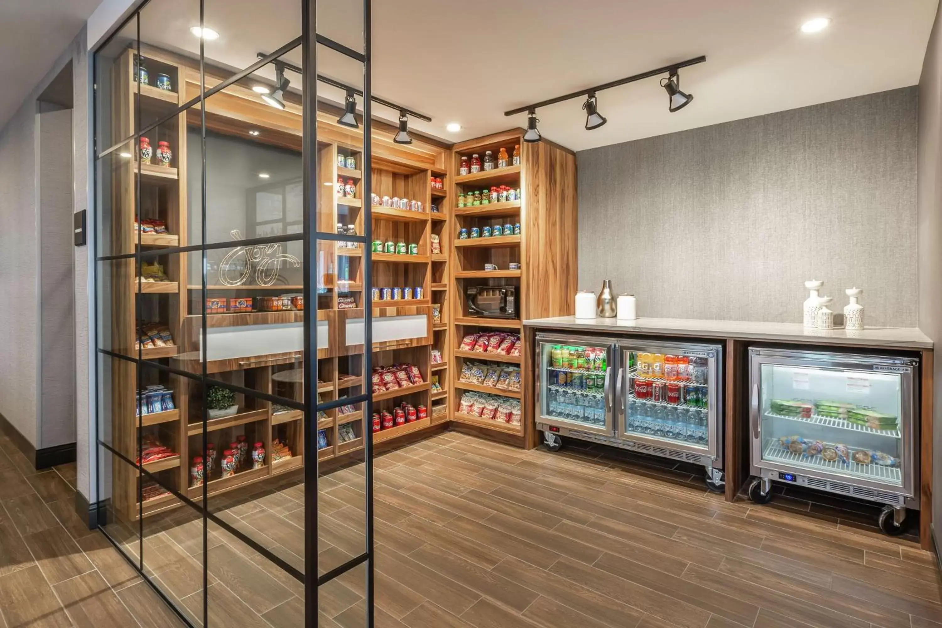 Restaurant/places to eat in Hampton Inn & Suites by Hilton Québec - Beauport Restaurant/places to eat in Hampton Inn & Suites by Hilton Québec - Beauport