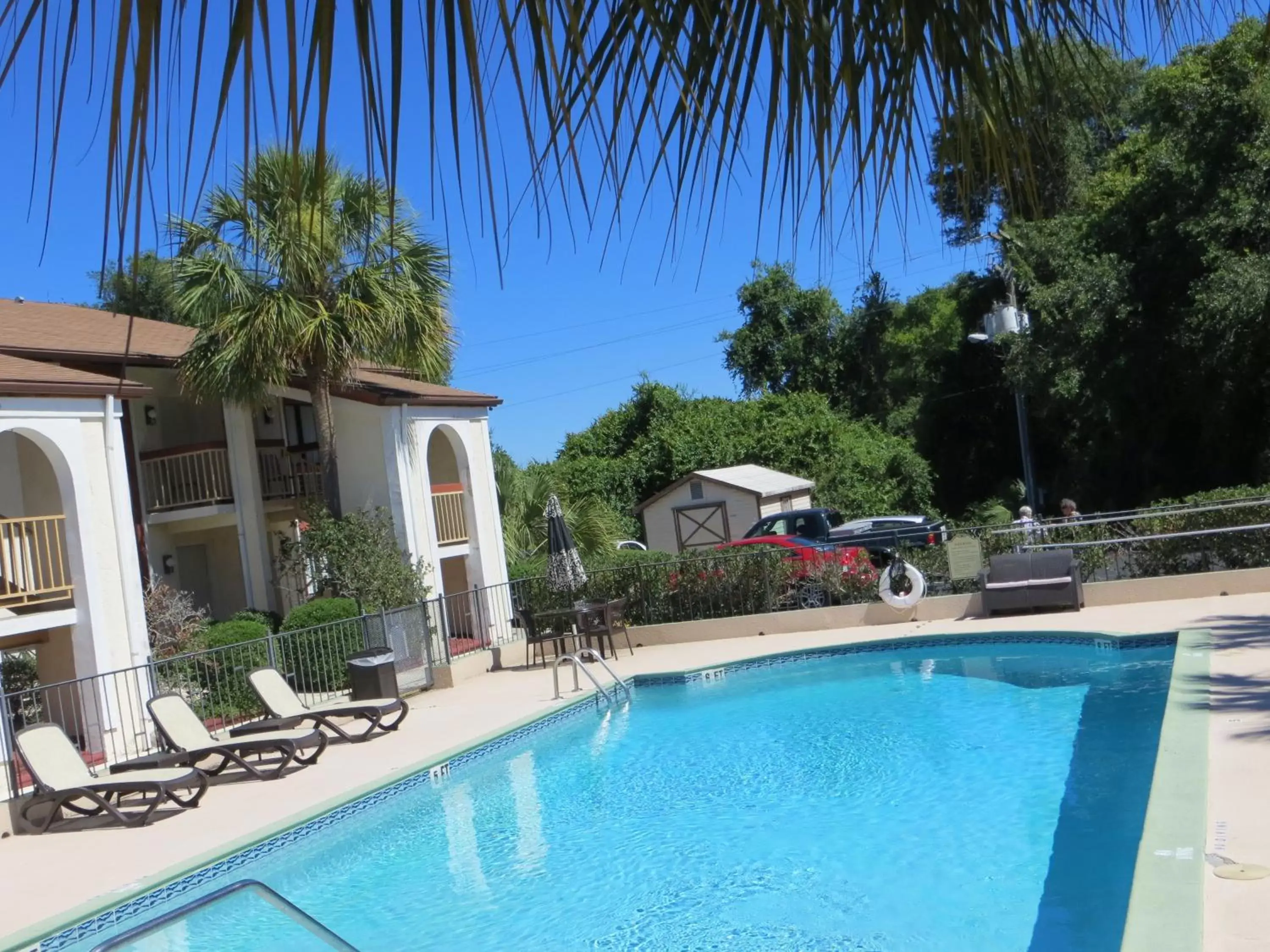 Swimming Pool in Central Motel - Inverness