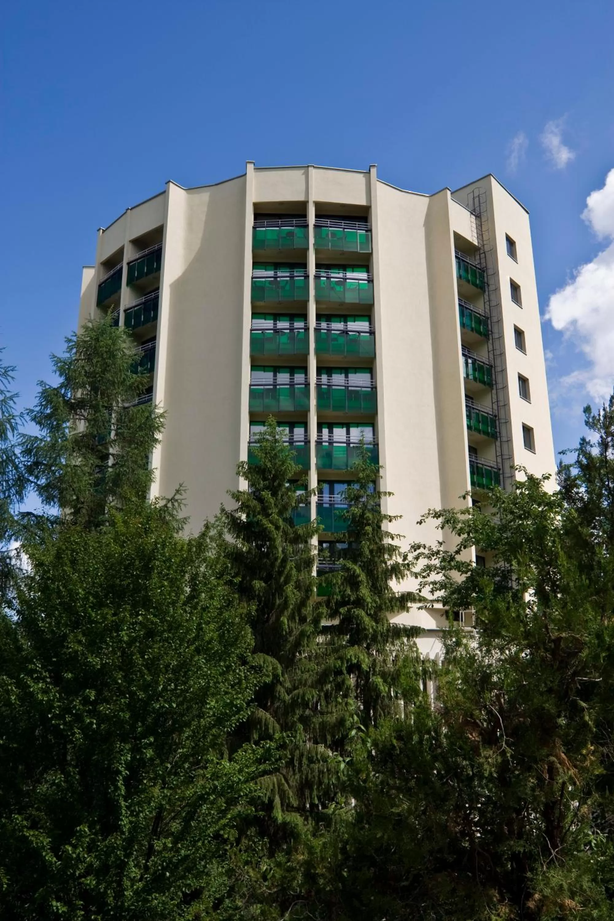 Property building in Ensana Bradet