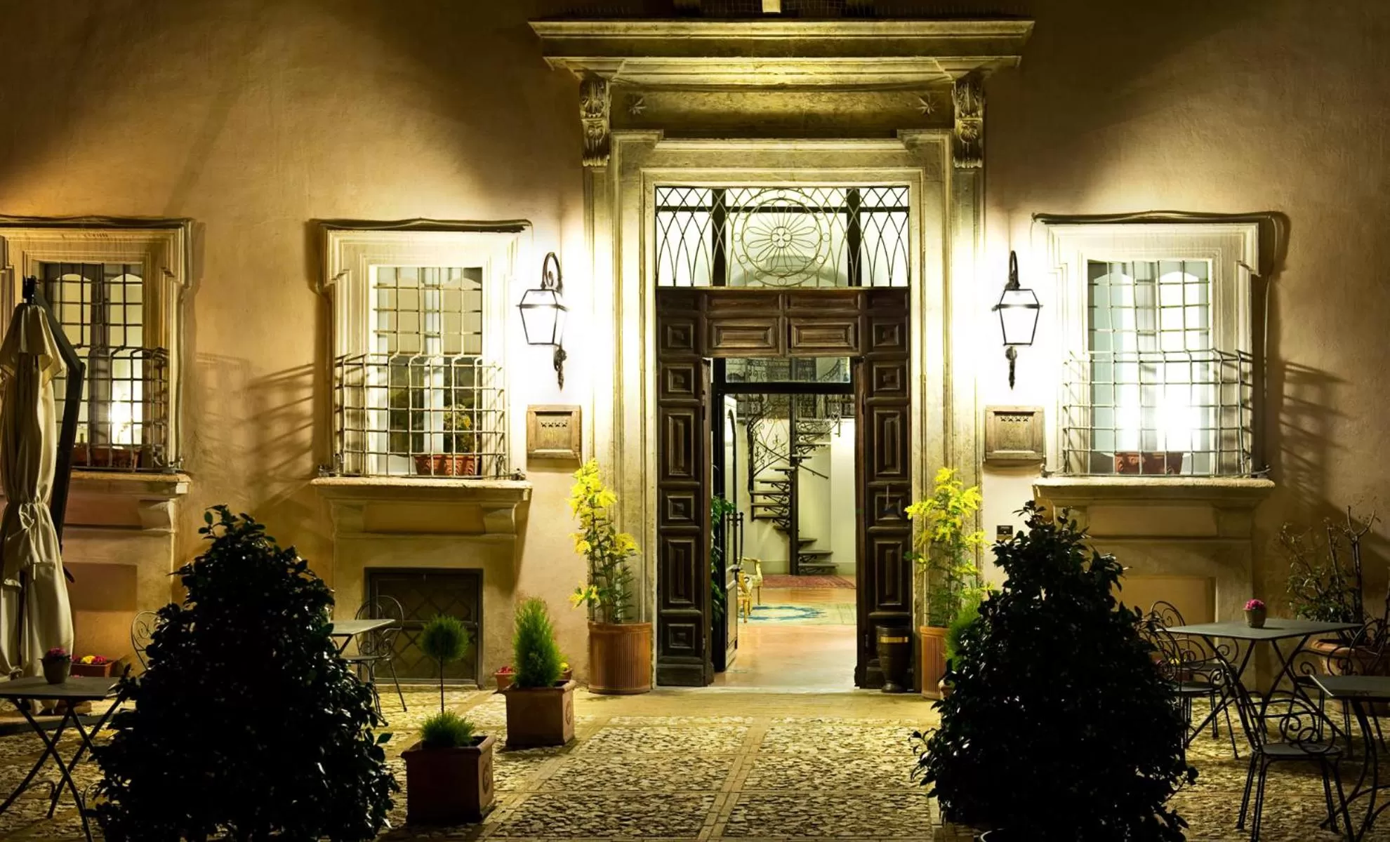 Facade/entrance in Antica Dimora alla Rocca