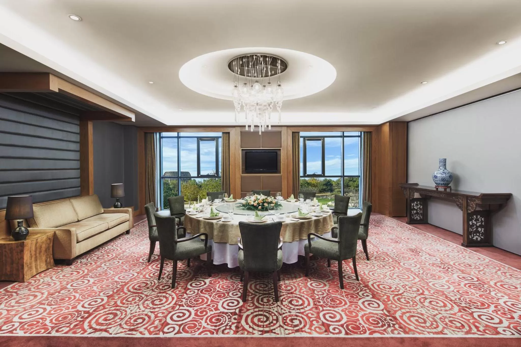 Restaurant/places to eat in Crowne Plaza Beijing International Airport by IHG