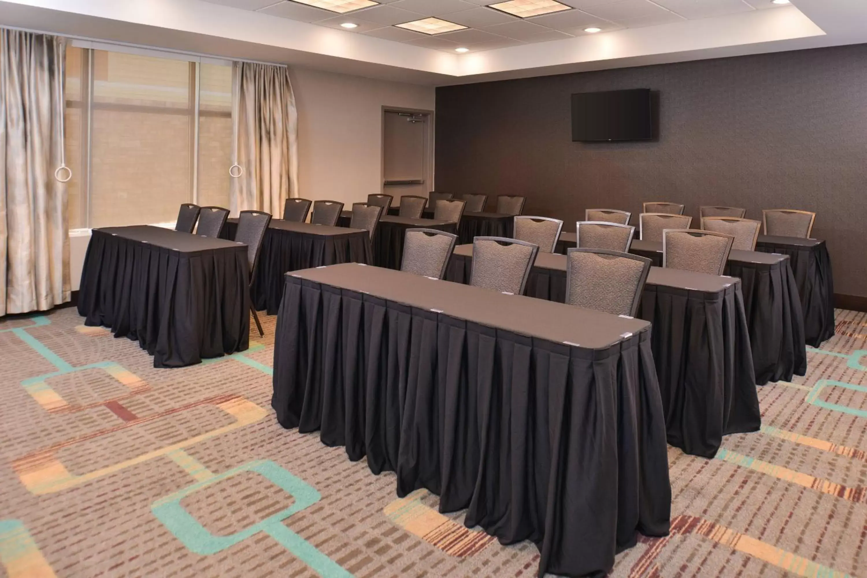 Meeting/conference room in Residence Inn by Marriott Cedar Rapids South