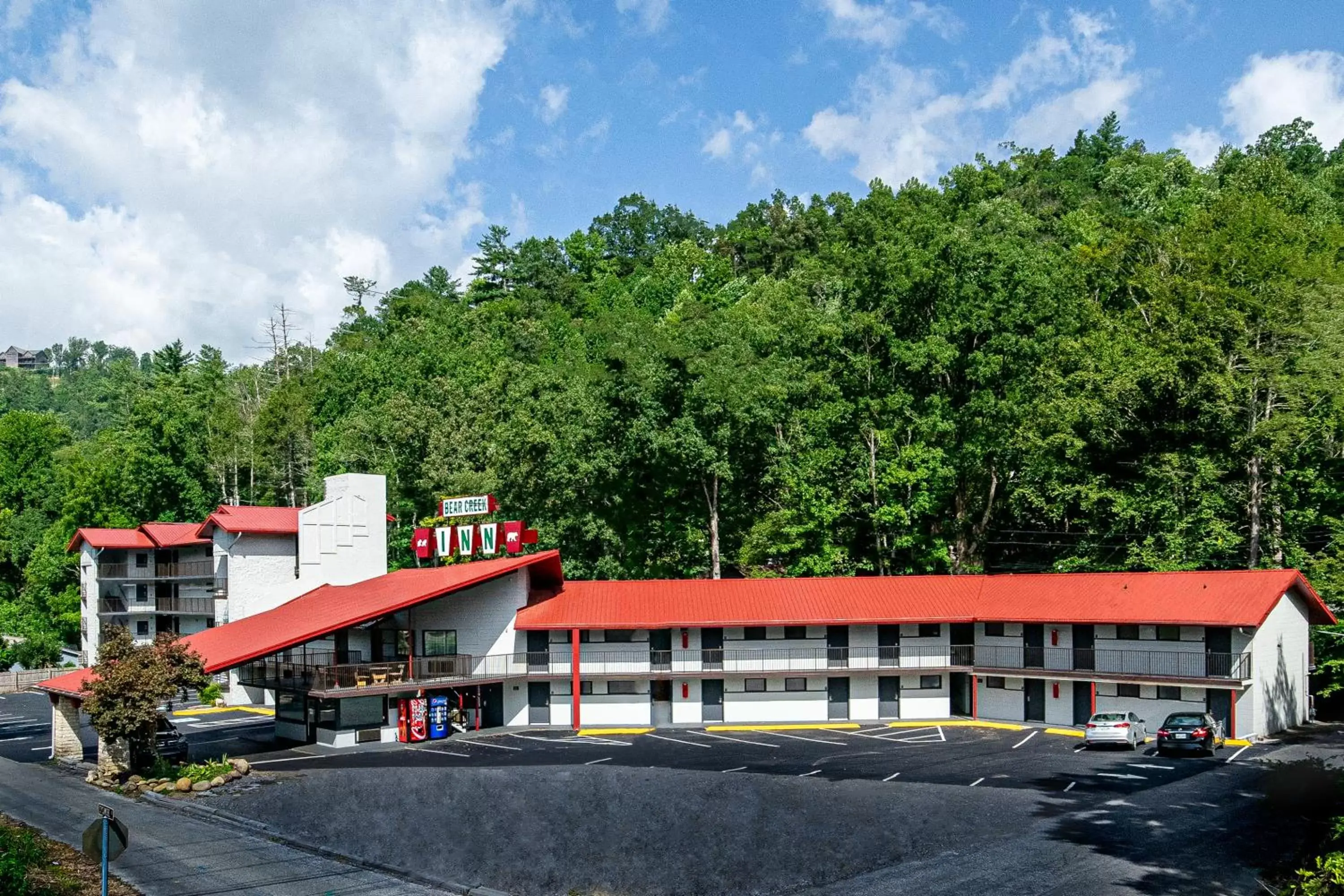 Bird's eye view, Property Building in Bear Creek Inn Gatlinburg, TN