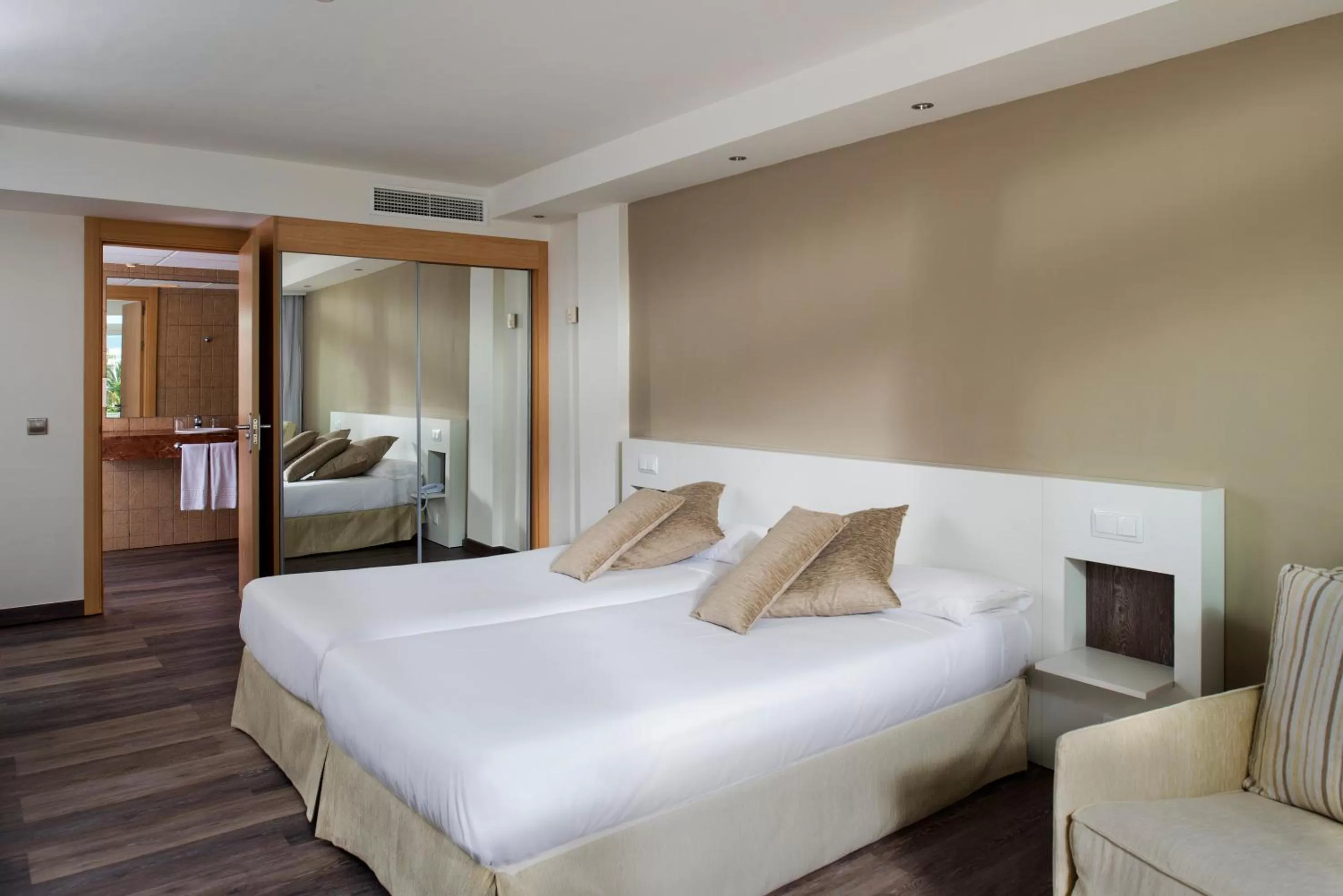 Twin Room with Sea View in SOL by Meliá Lanzarote All Inclusive