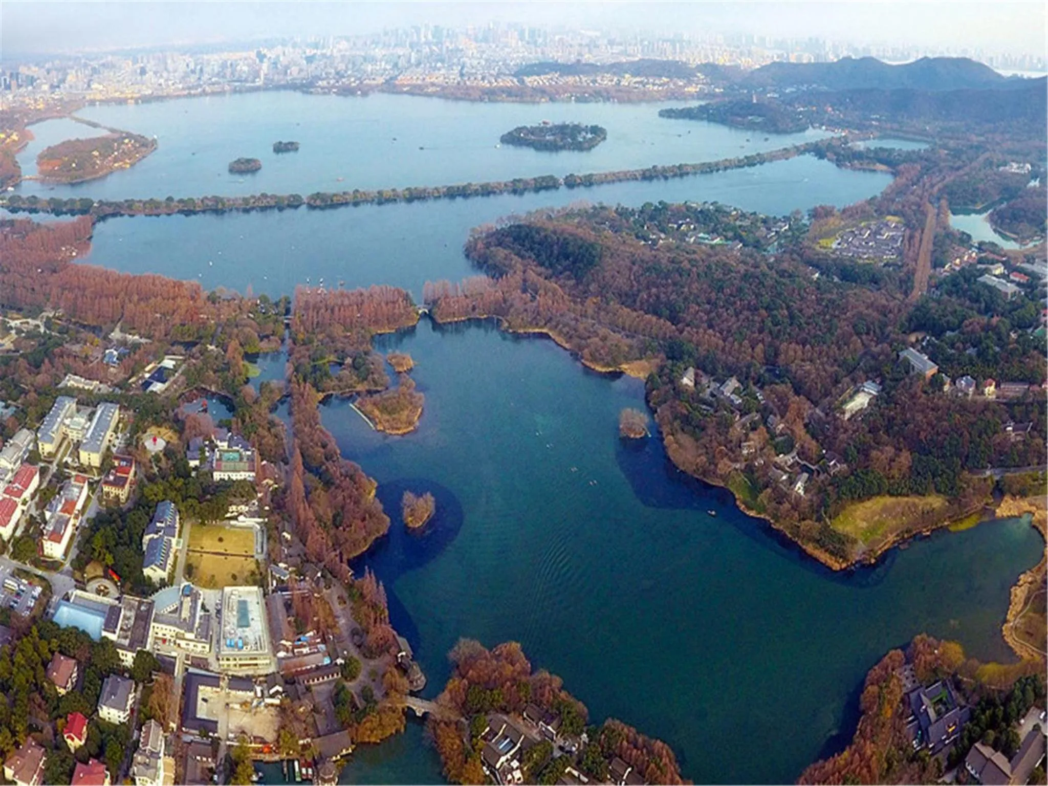 Bird's eye view in Yurong West Lake Cottage Resort Hotel Hangzhou