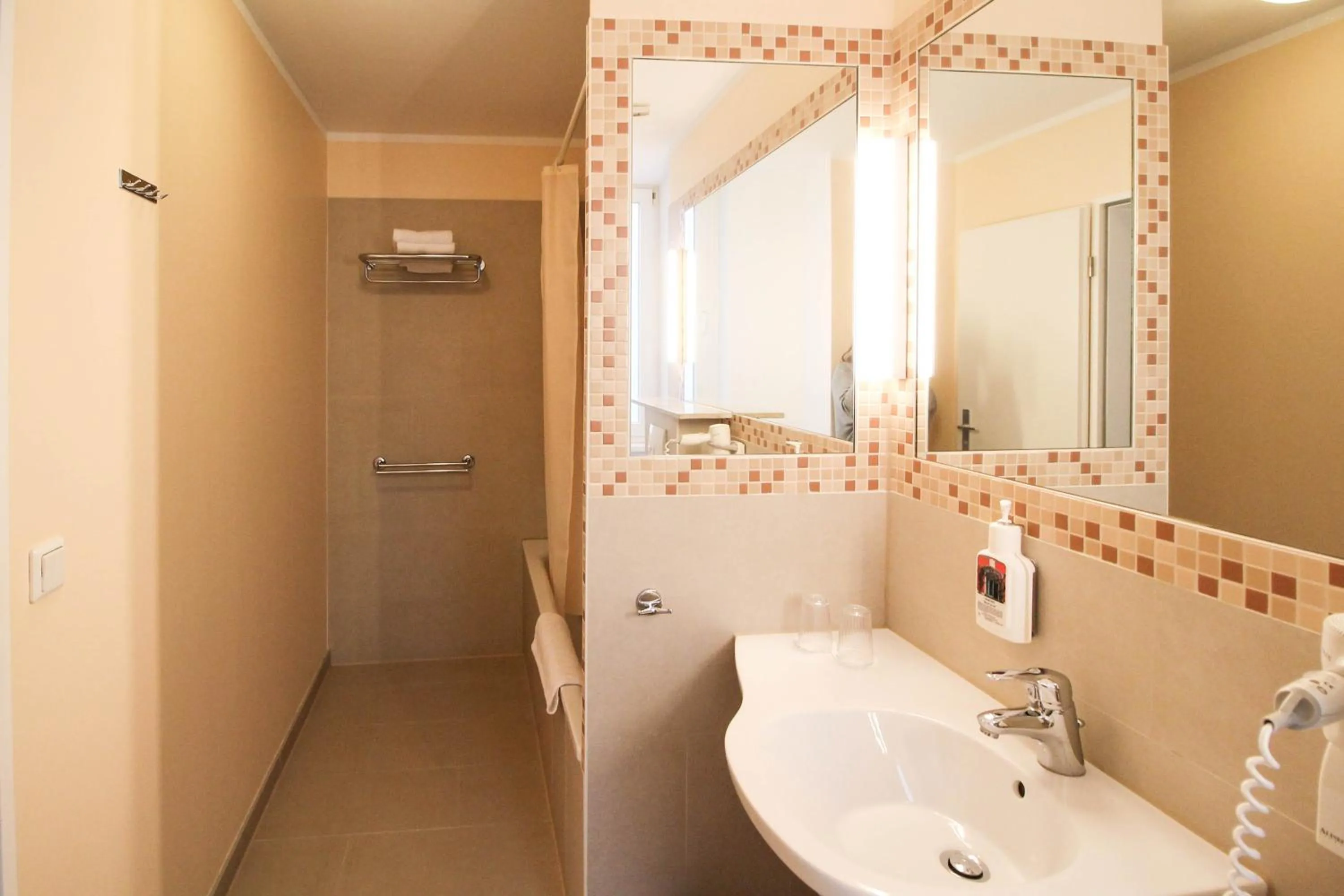 Bathroom in Hotel Sachsenhof