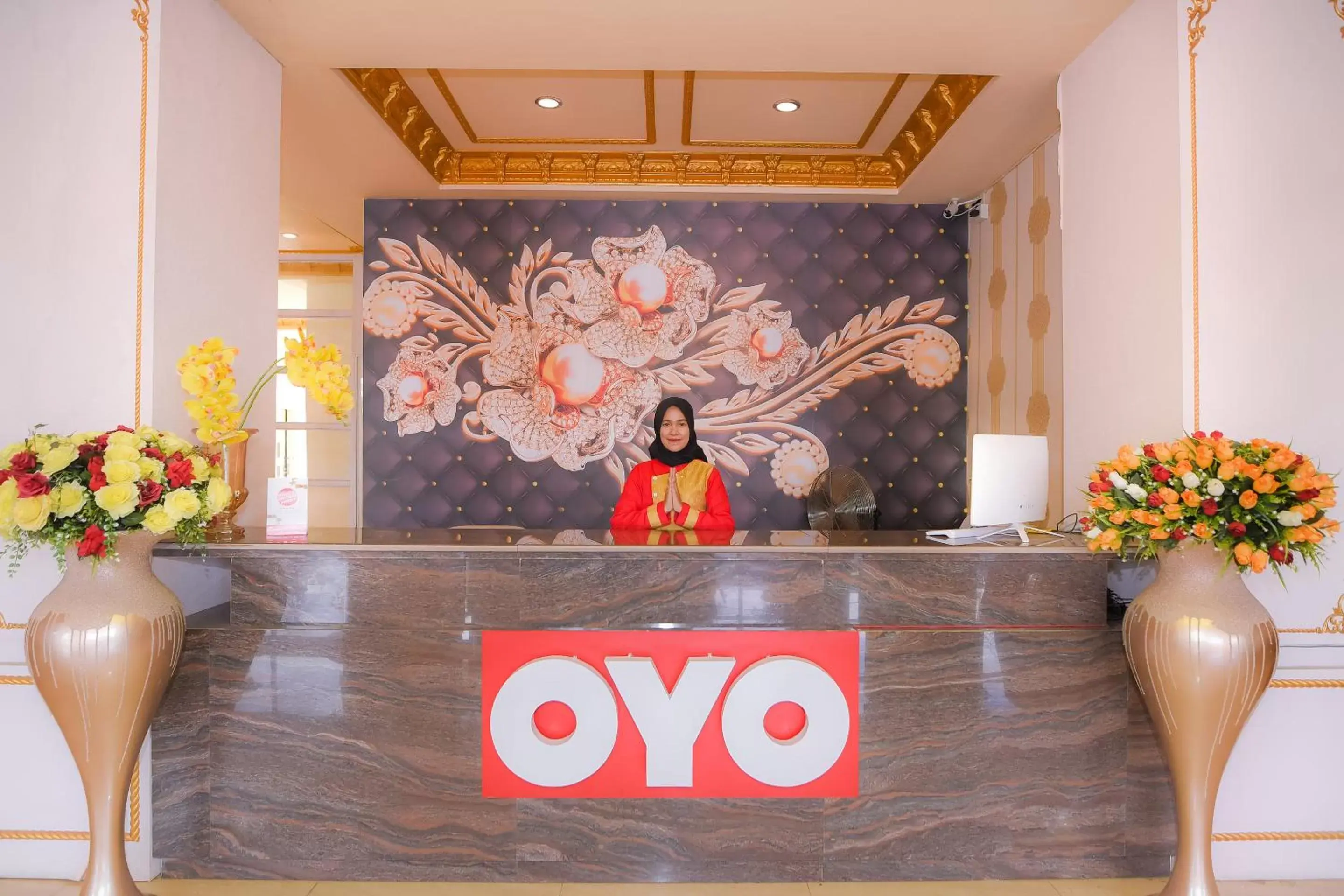 Lobby or reception in OYO 854 Ub Caisar Hotel