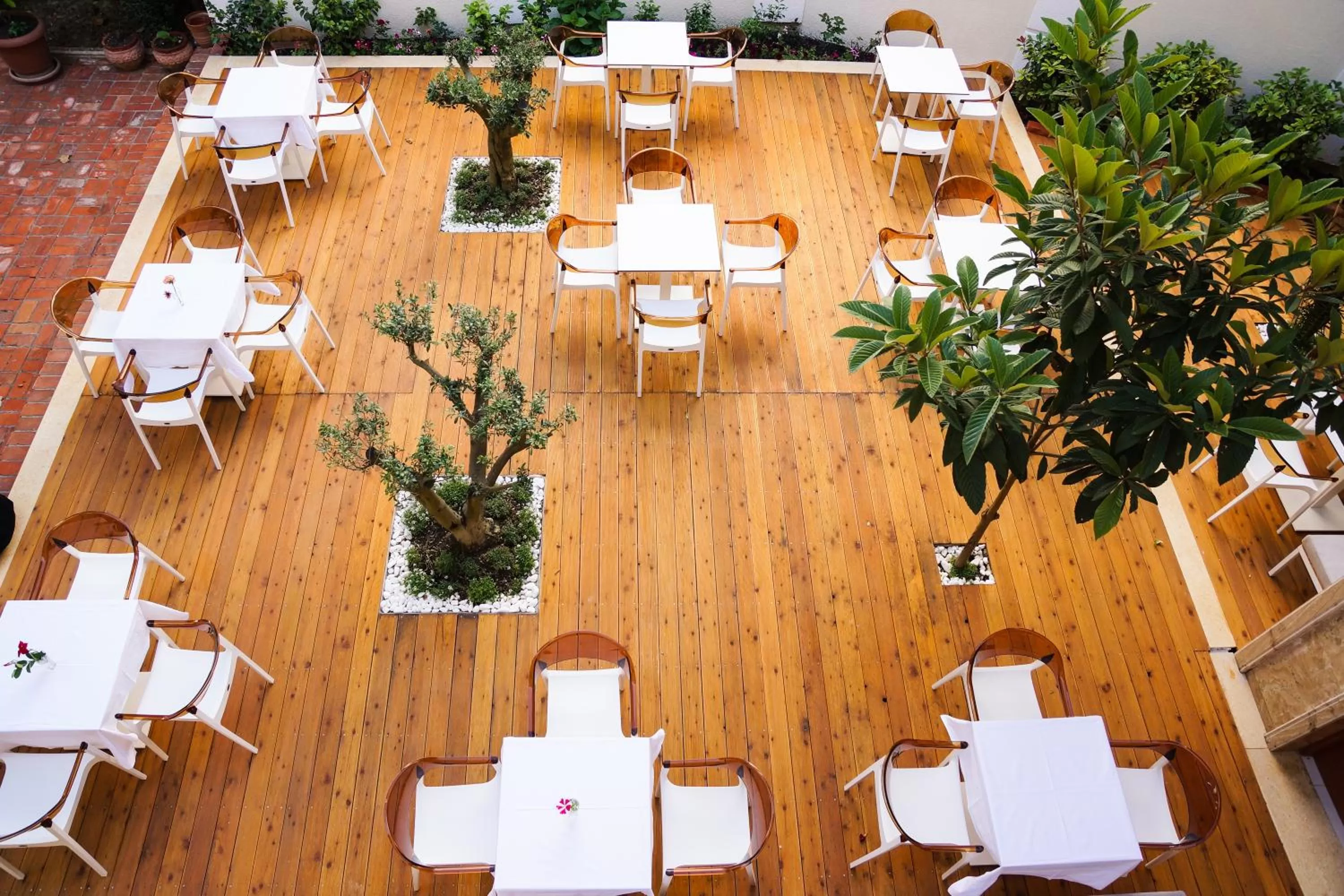 Restaurant/places to eat in Hotel Vila e Arte City Center