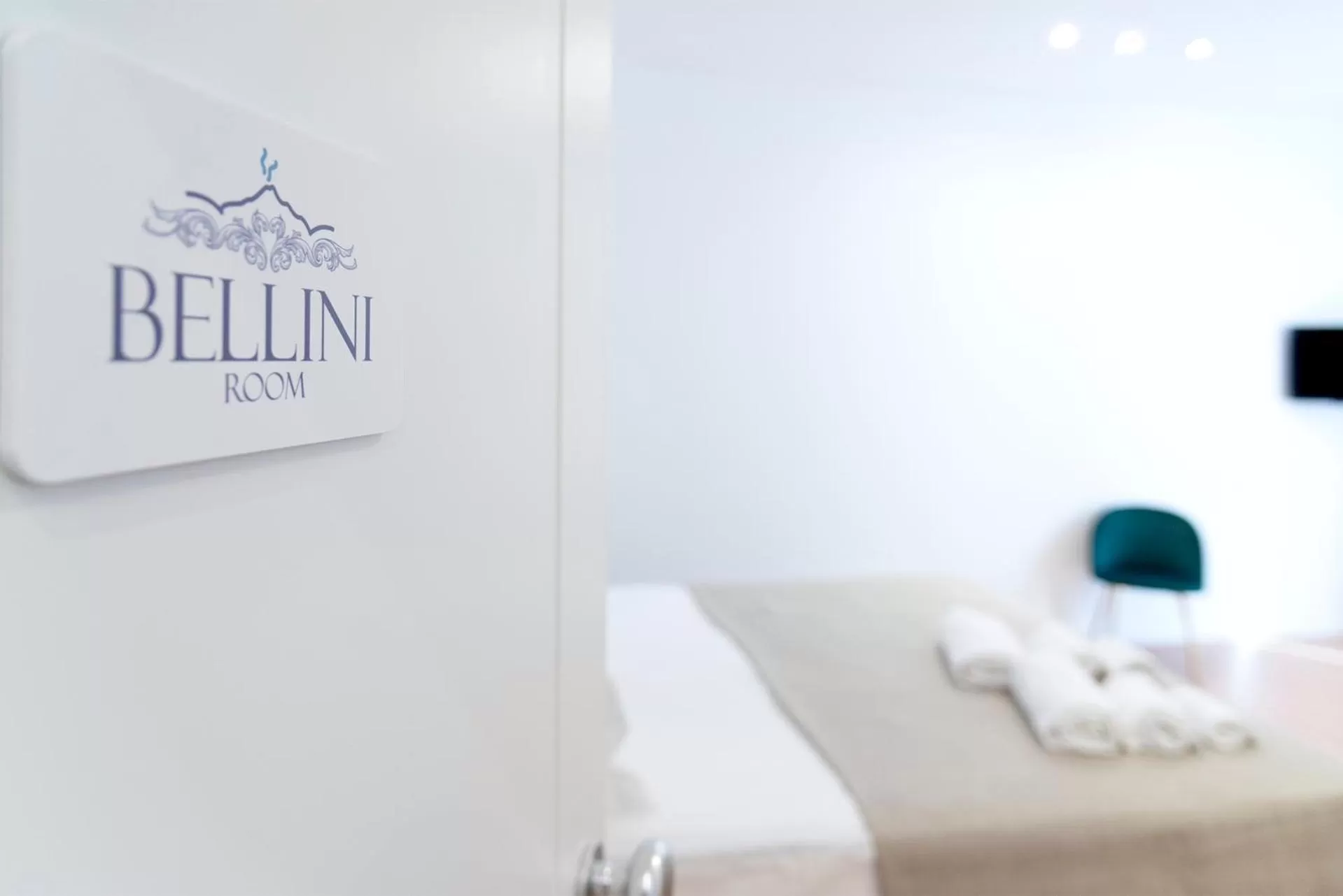 Bed in Civicocento Charming Rooms