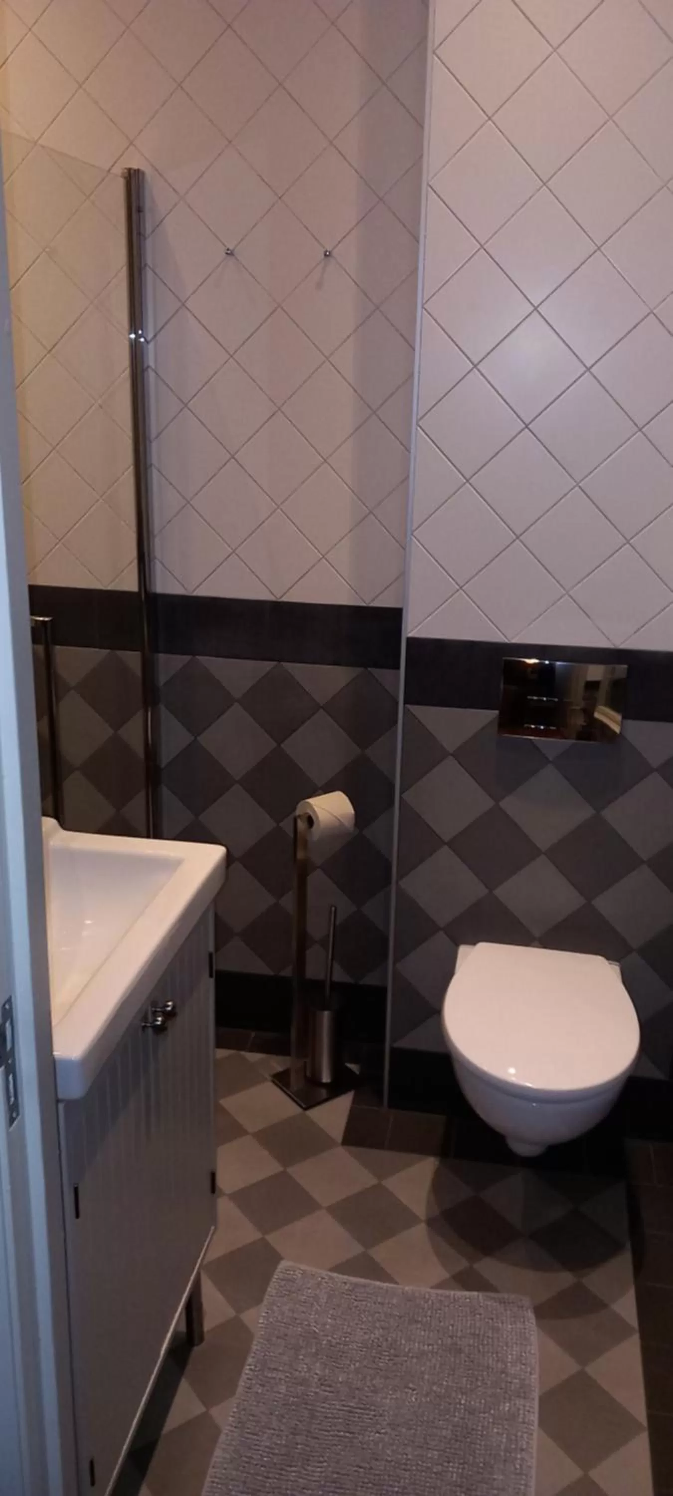 Shower in Hotel Sleep-Inn Box 5