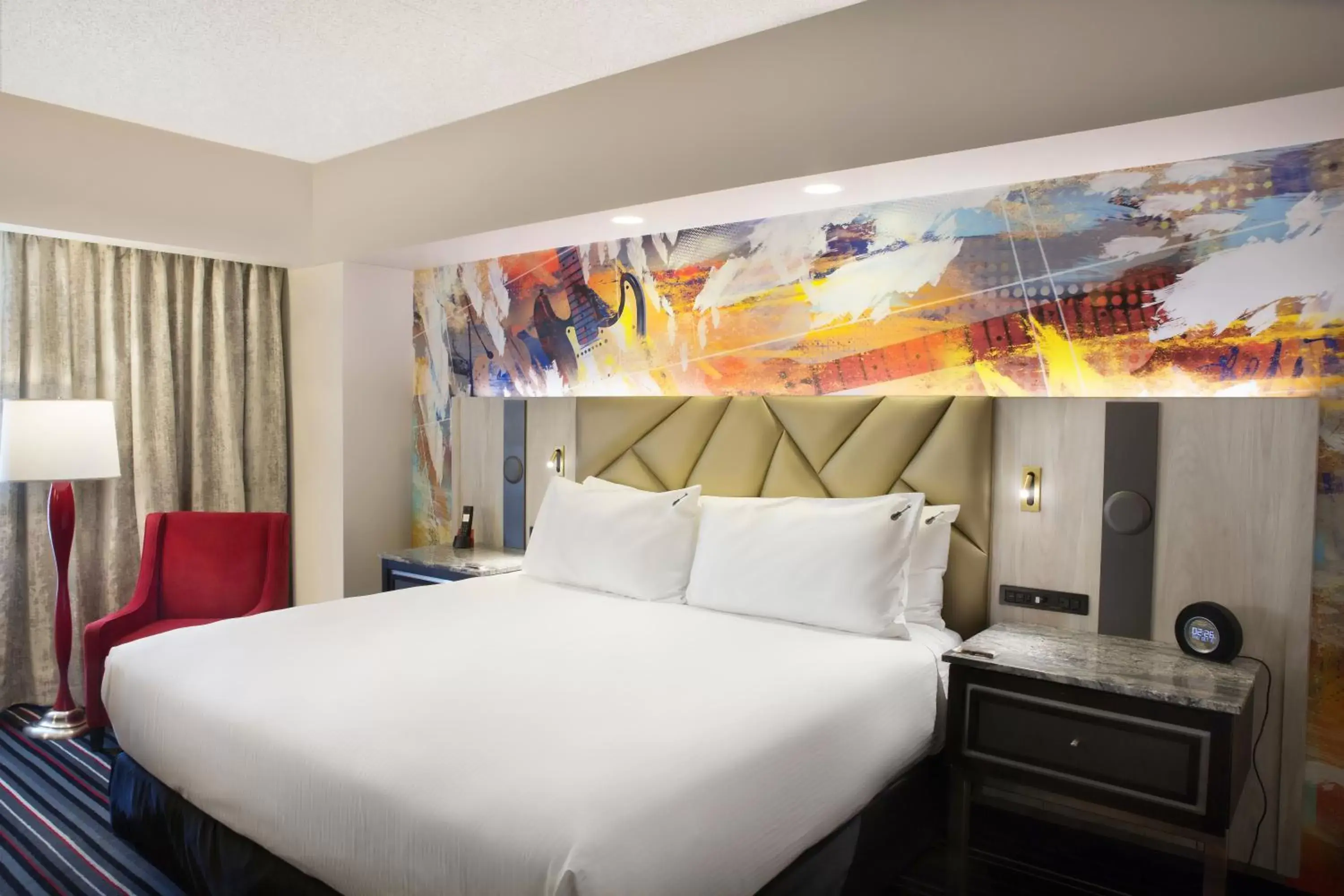 Bed in Hard Rock Hotel & Casino Tulsa