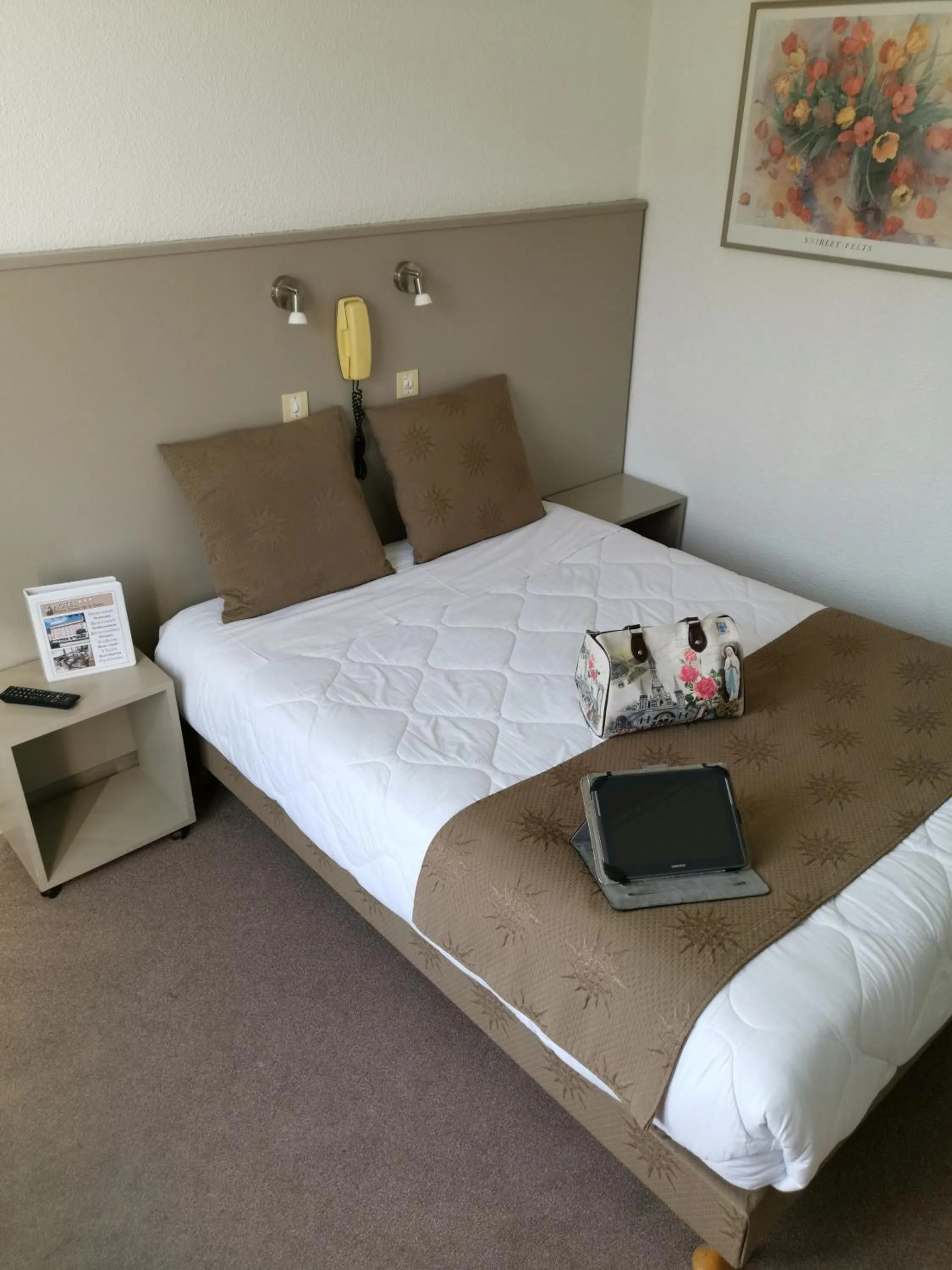 Bedroom, Bed in Adonis Lourdes - Notre Dame de la Sarte