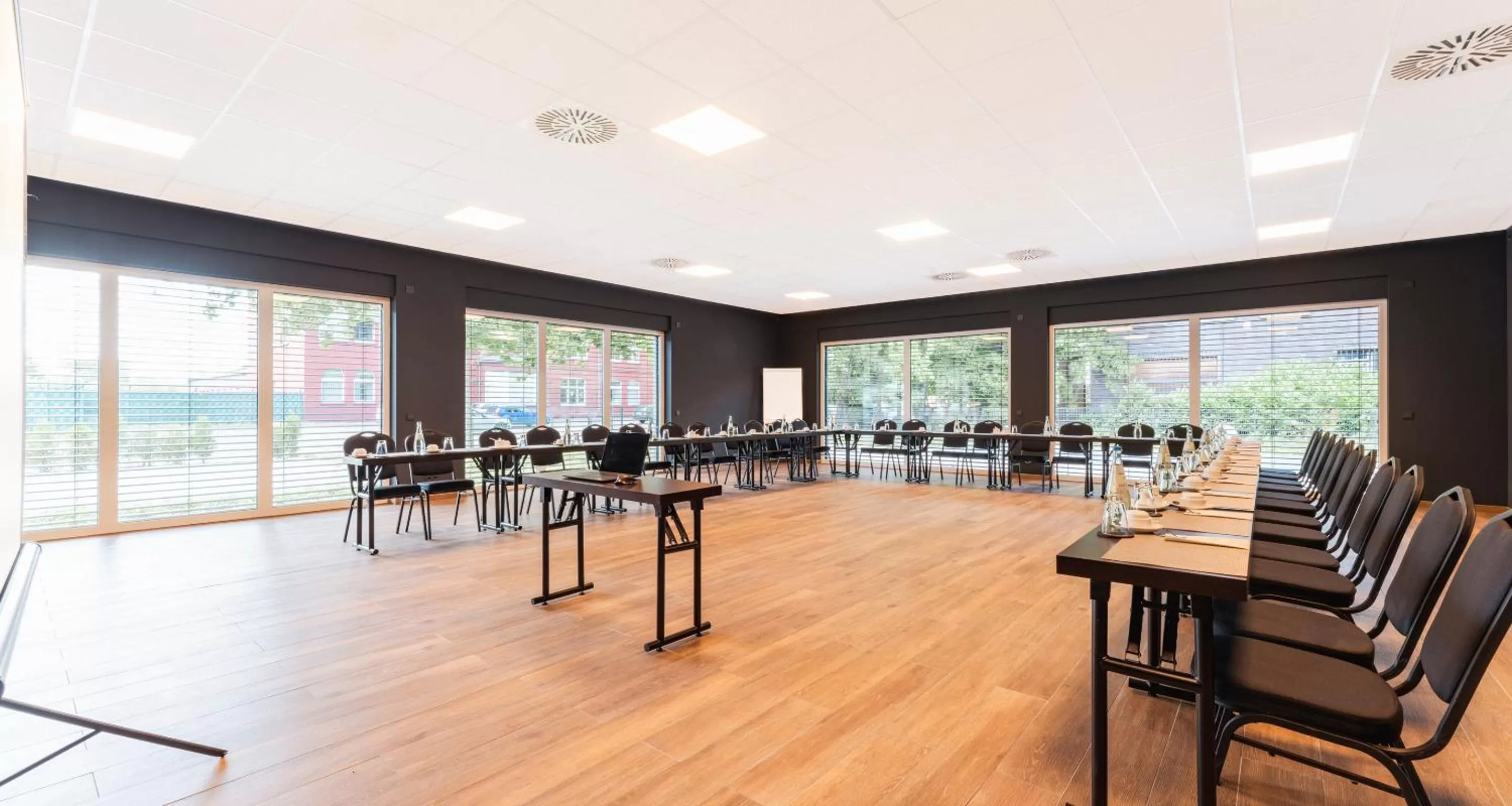 Meeting/conference room in PLAZA INN Recklinghausen