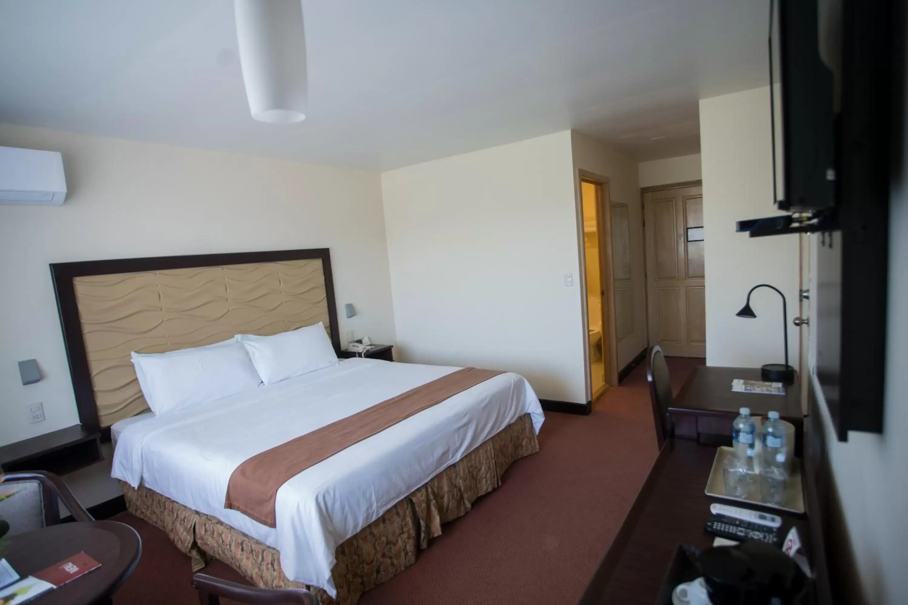 Bed in Best Western Plus Hotel Terraza Bed in Best Western Plus Hotel Terraza