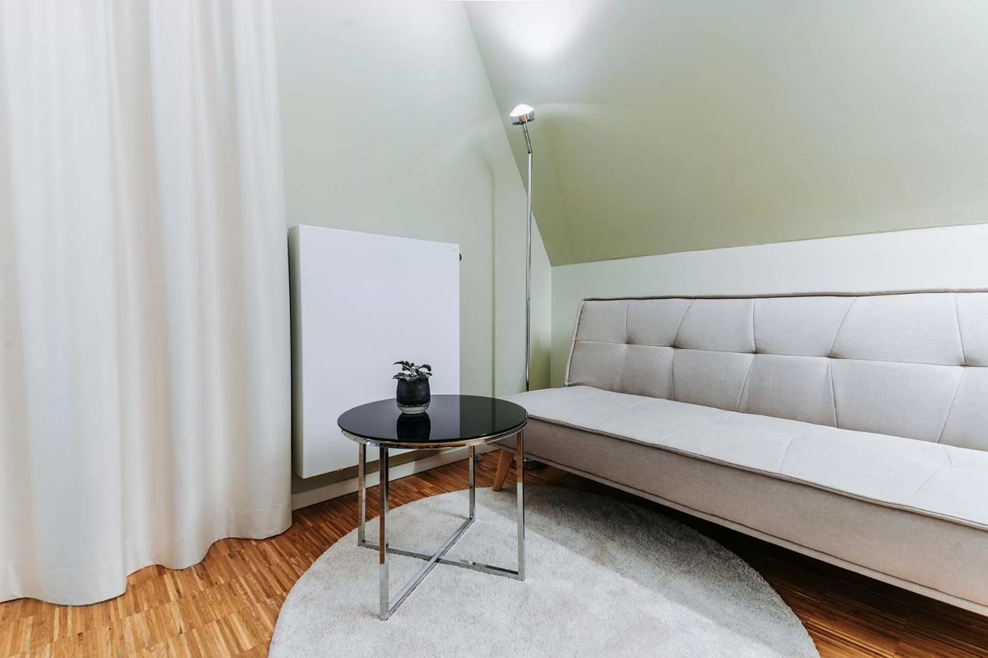 Seating area, Bed in Abbate Boutique Hotel